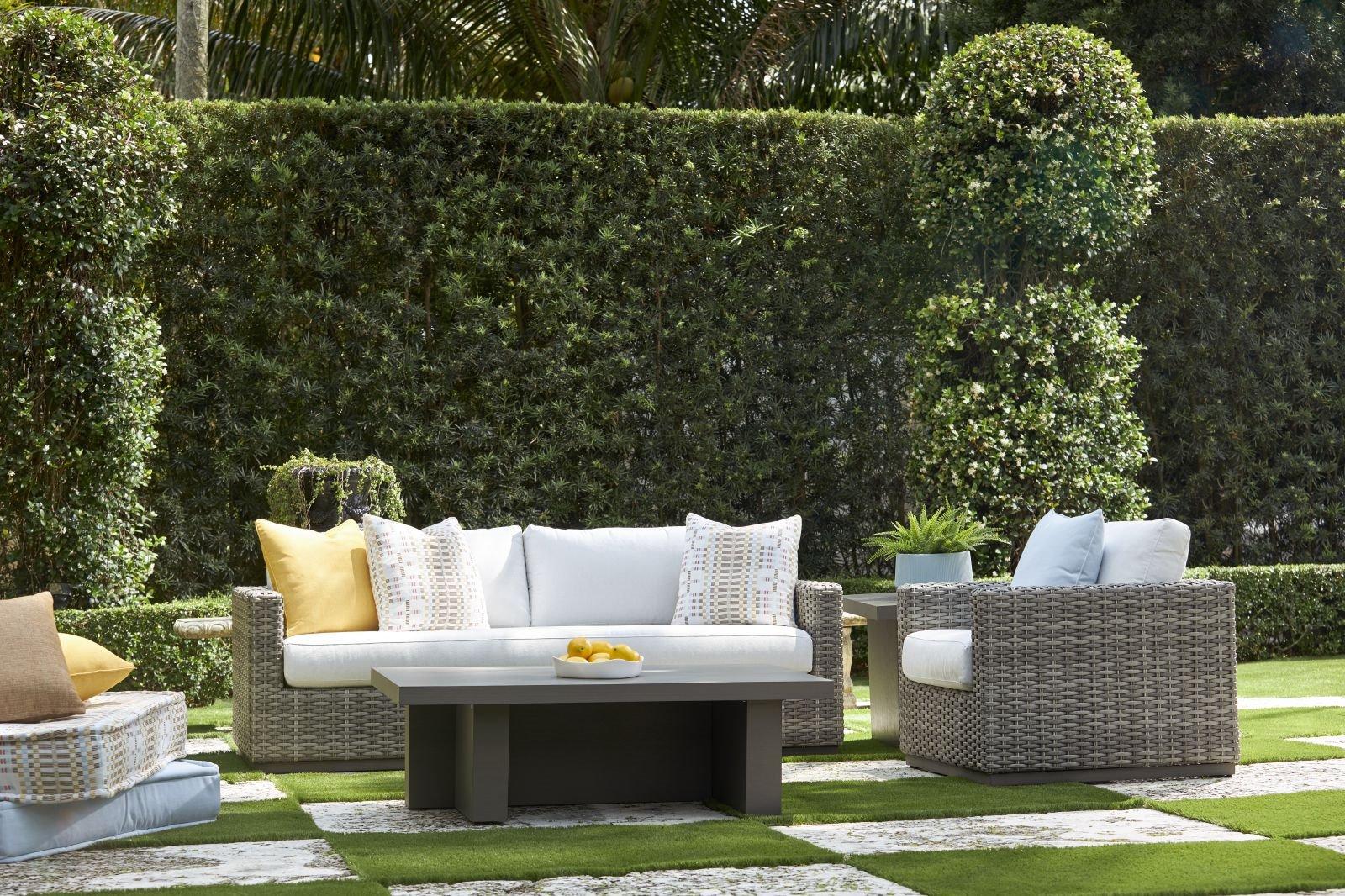 Lane Venture Hyannis Lounge Set