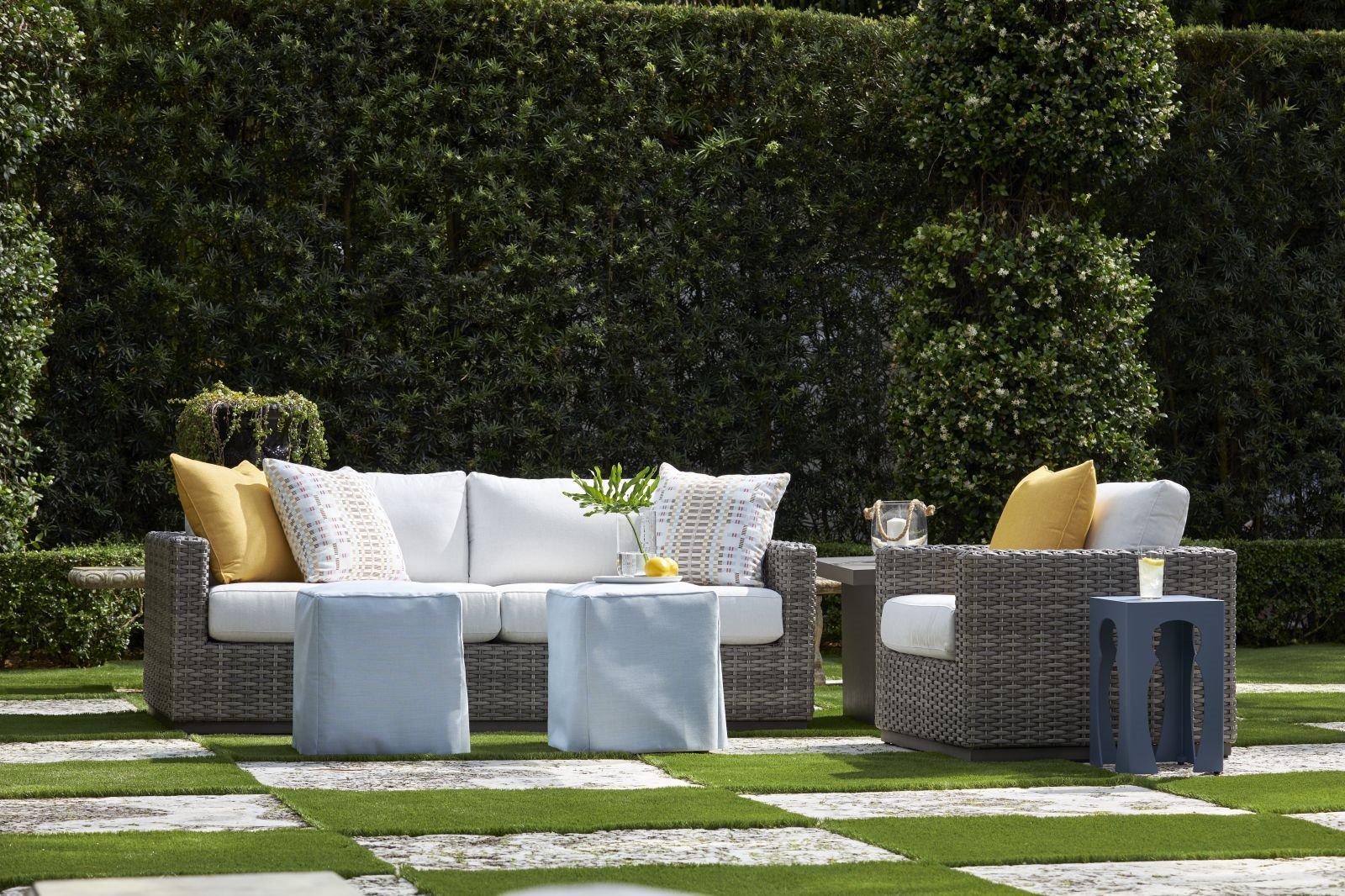 Lane Venture Hyannis Lounge Set