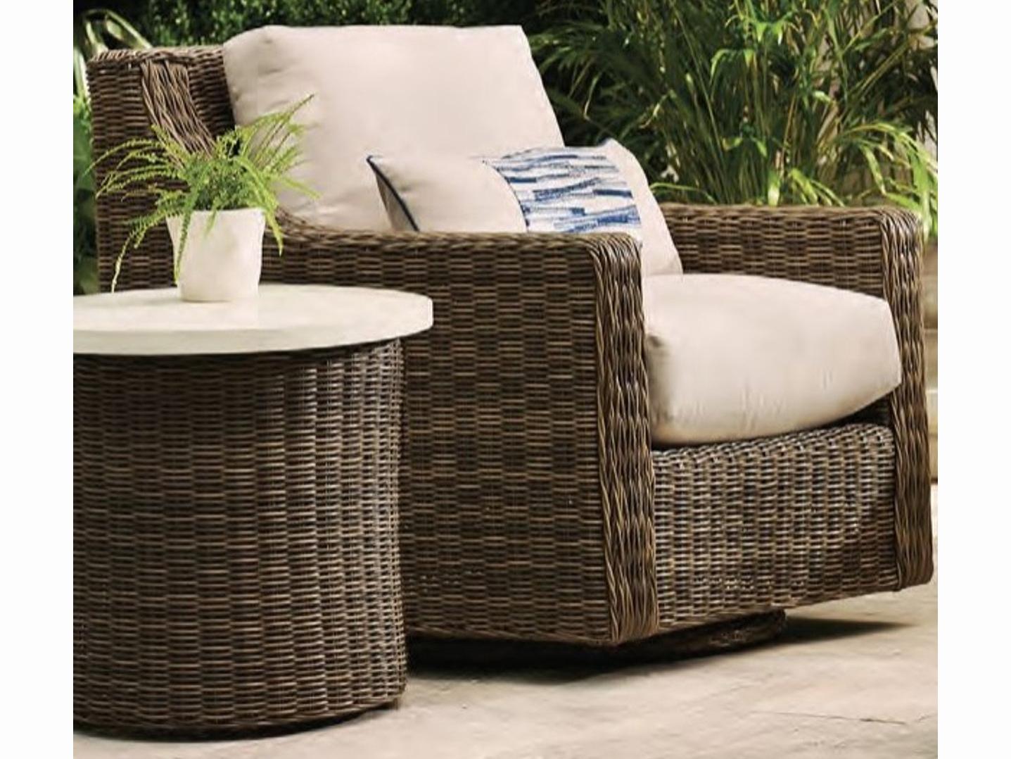 Lane Venture Oasis Wicker Cushion Outdoor Patio Lounge Set