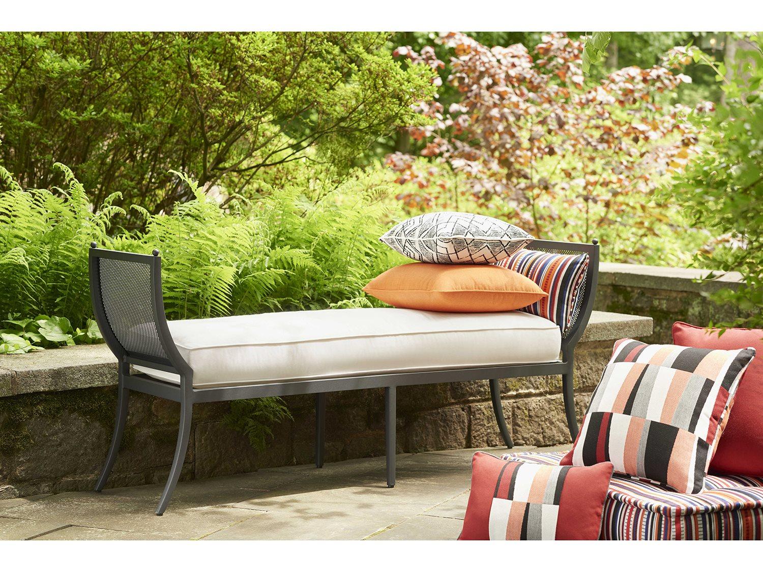 Lane Venture Winterthur Estate Aluminum Outdoor Patio Lounge Set