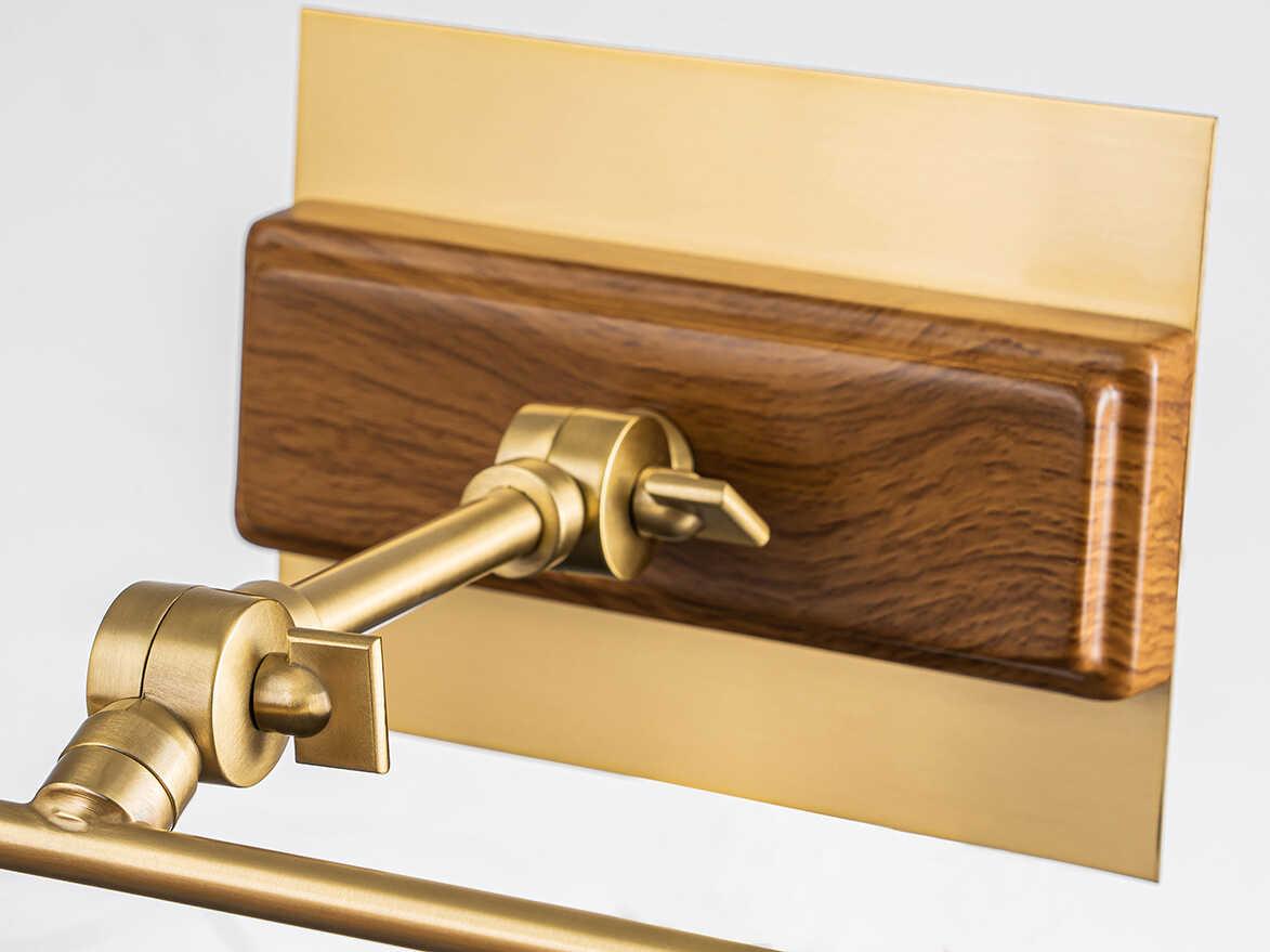 Lucas McKearn Winchfield 2-Light Aged Brass Oak Wood Picture Light