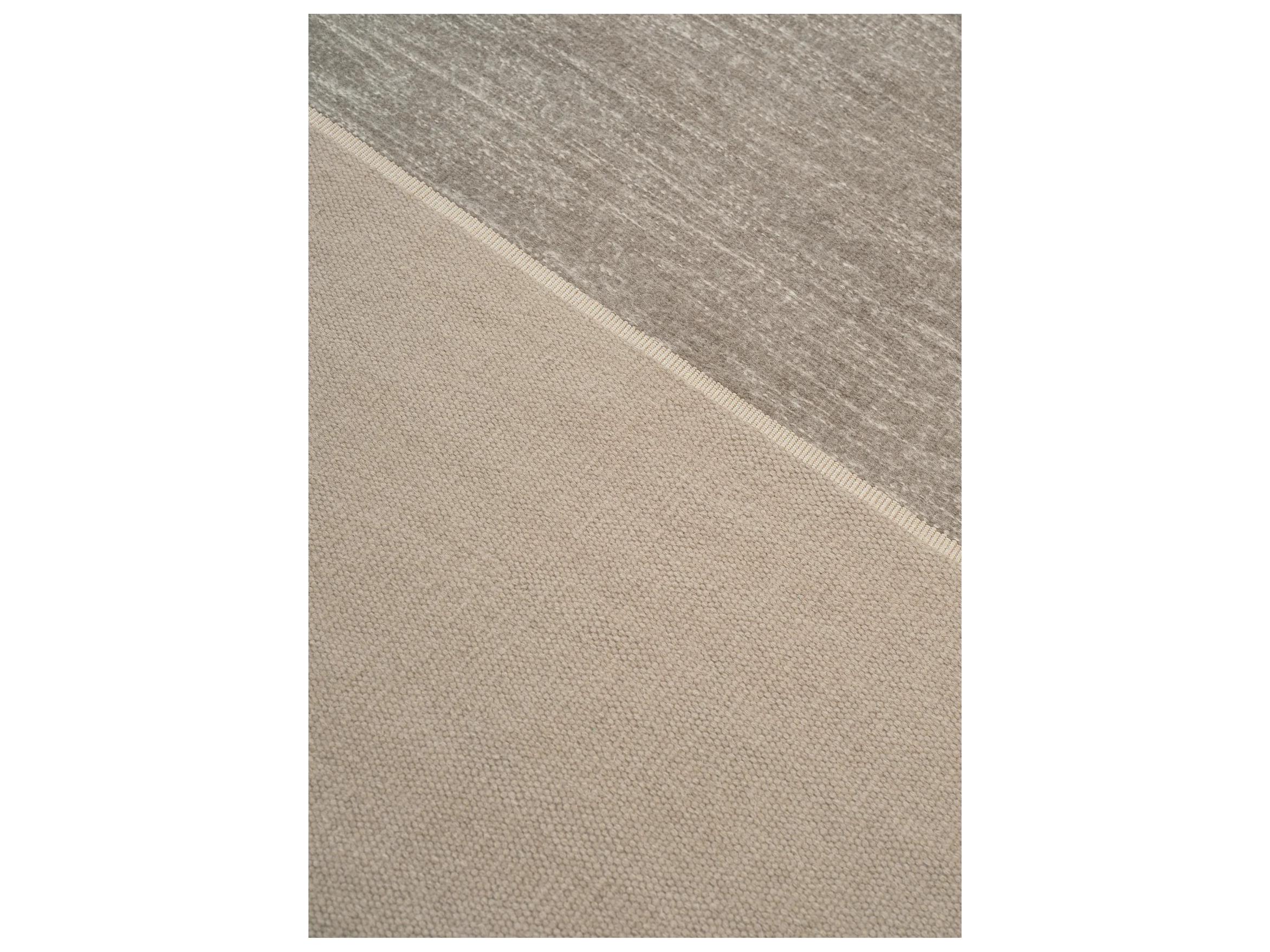 Linie Design Magnetize Area Rug