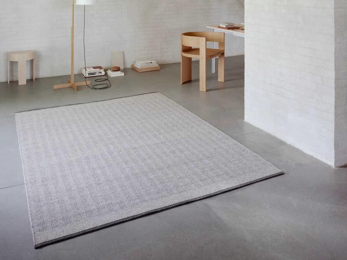 Linie Design Stratum Echo Area Rug