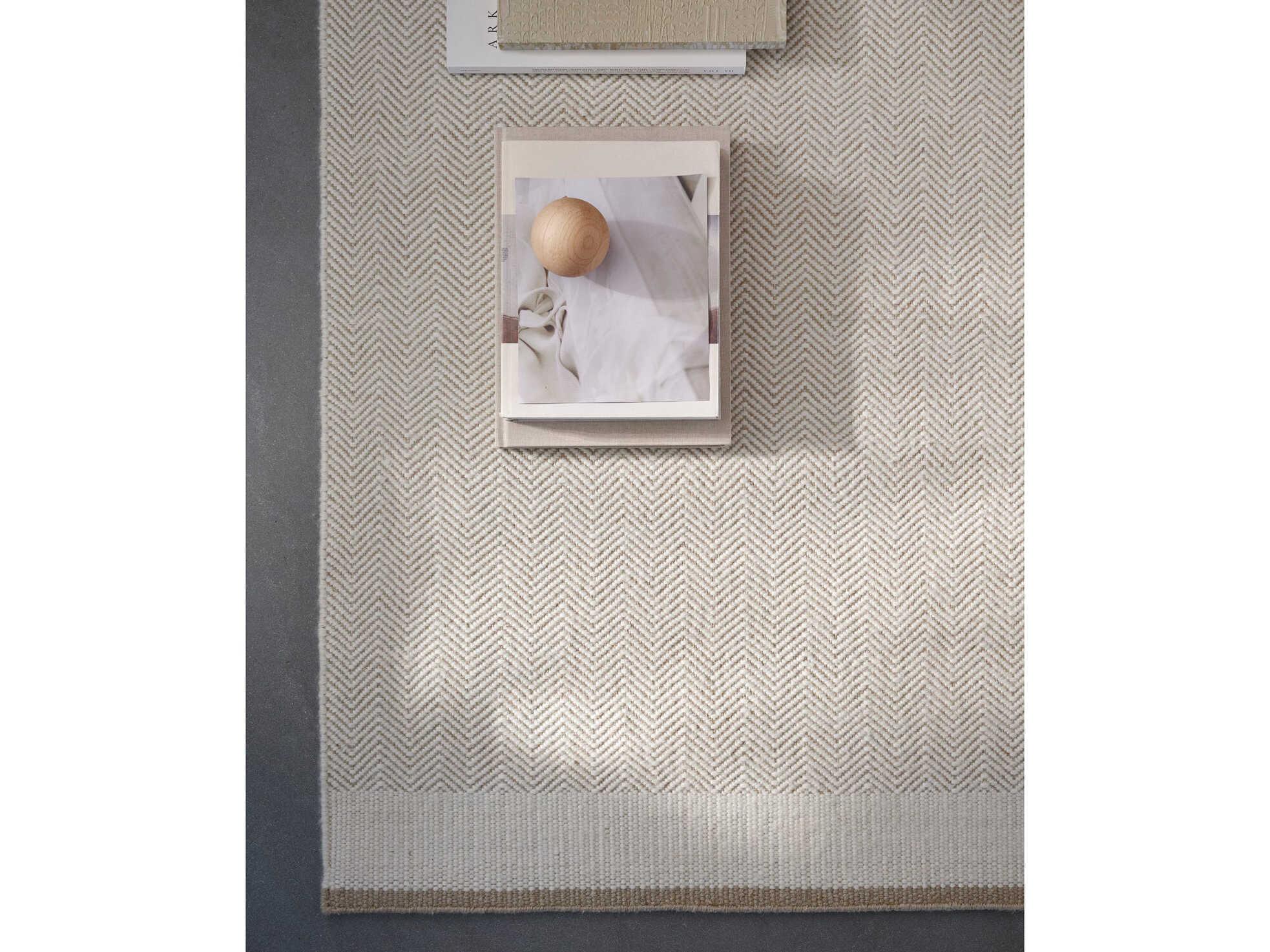 Linie Design Stratum Echo Area Rug