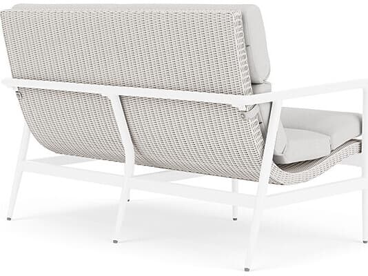 Lloyd Flanders Cascade Loveseat