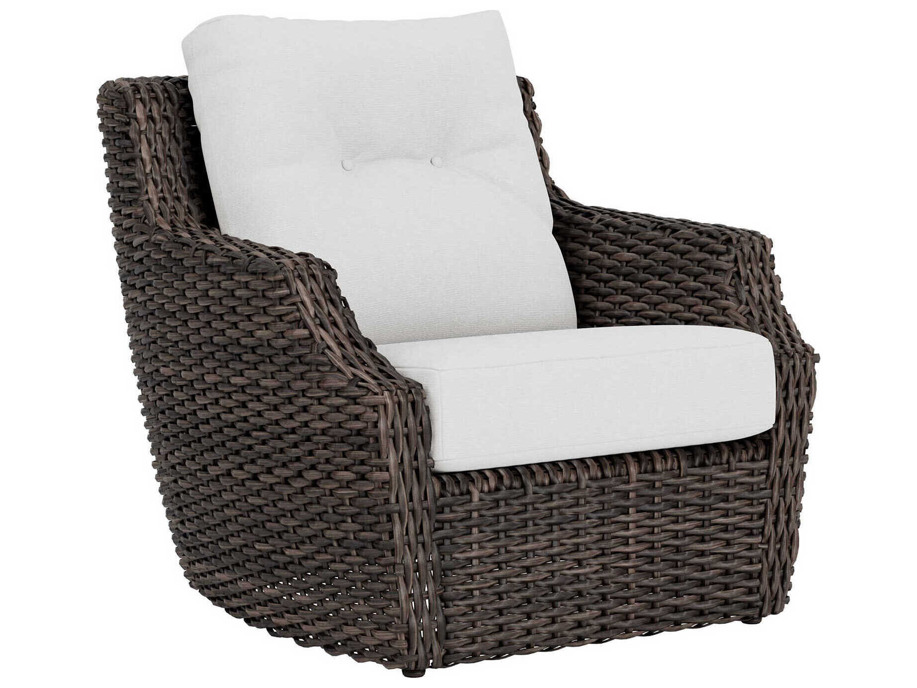 Lloyd Flanders Largo Wicker Outdoor Lounge Chair