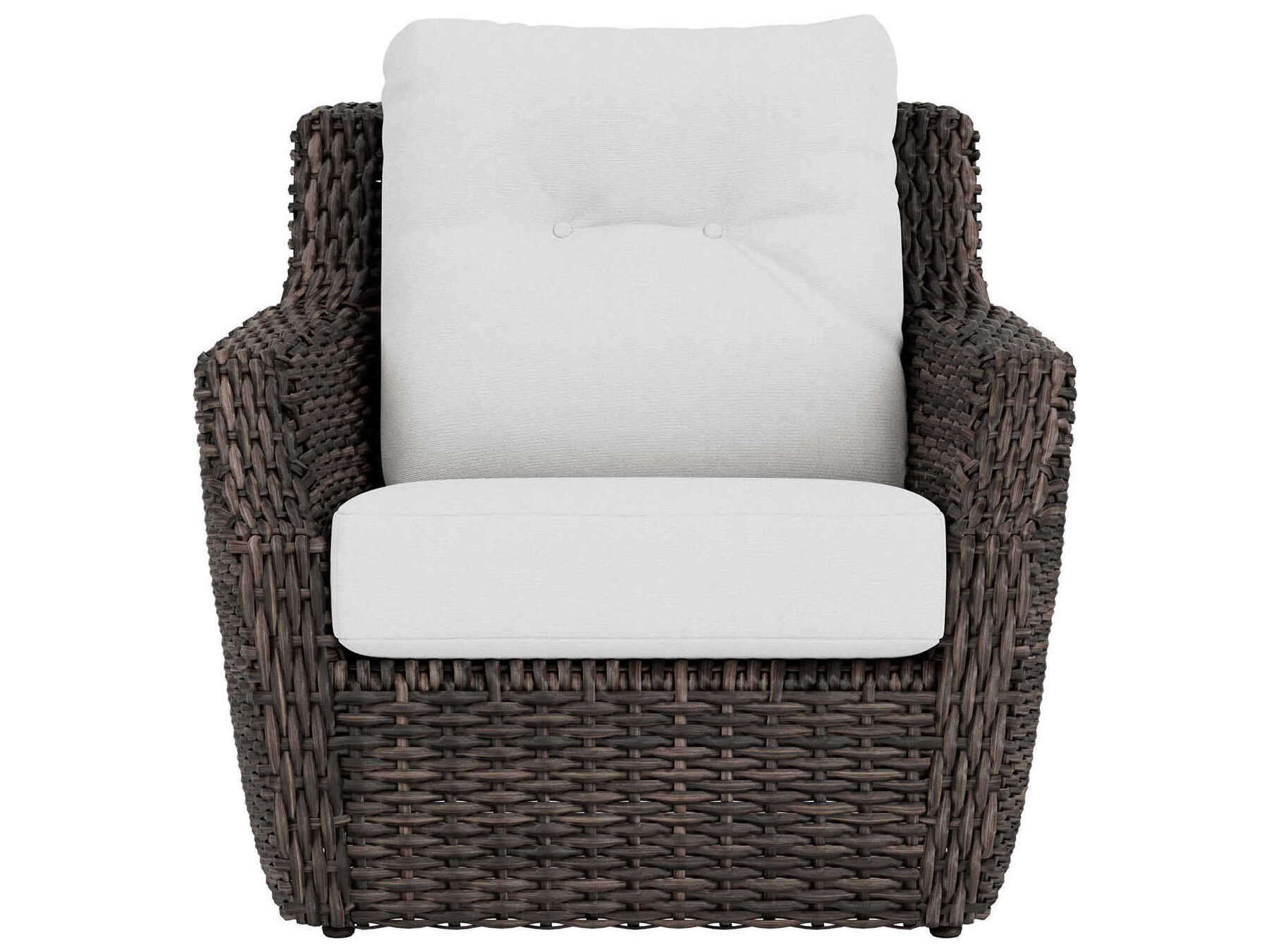 Lloyd Flanders Largo Wicker Outdoor Lounge Chair