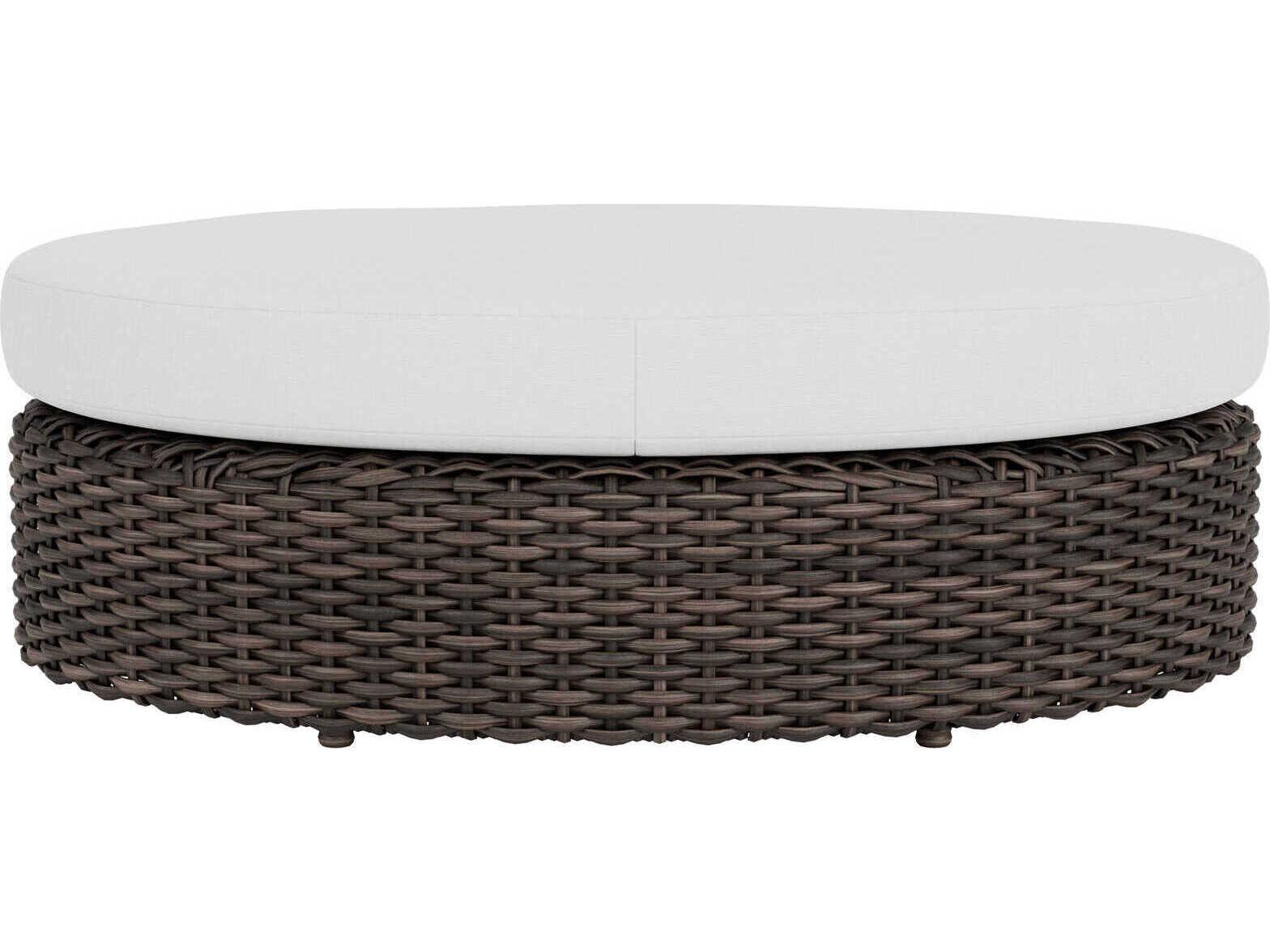 Lloyd Flanders Largo Wicker Oval Patio Ottoman