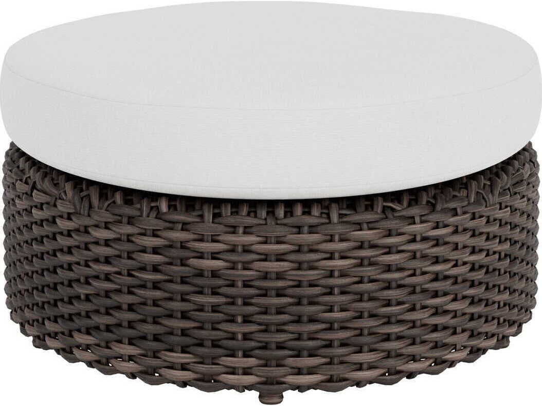 Lloyd Flanders Largo Wicker Oval Patio Ottoman