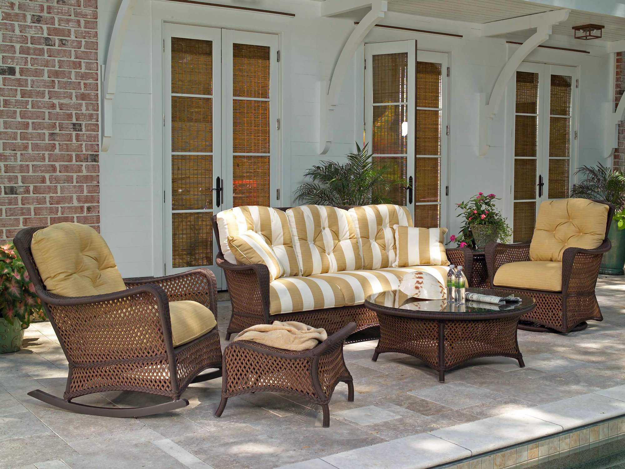 Lloyd Flanders Grand Traverse Wicker Cushion Outdoor Patio Lounge Set