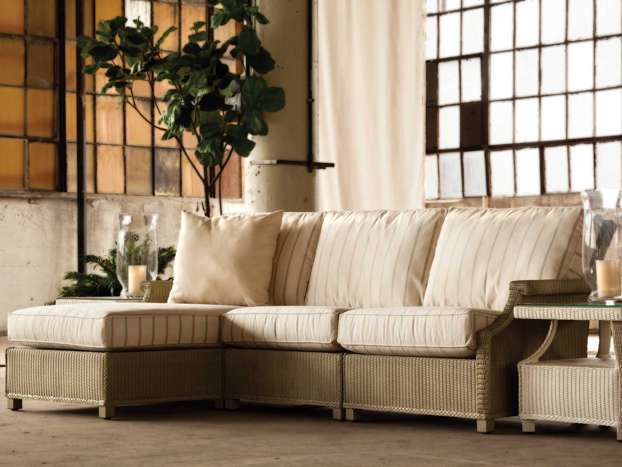 Lloyd Flanders Hamptons Wicker Sectional Outdoor Lounge Set