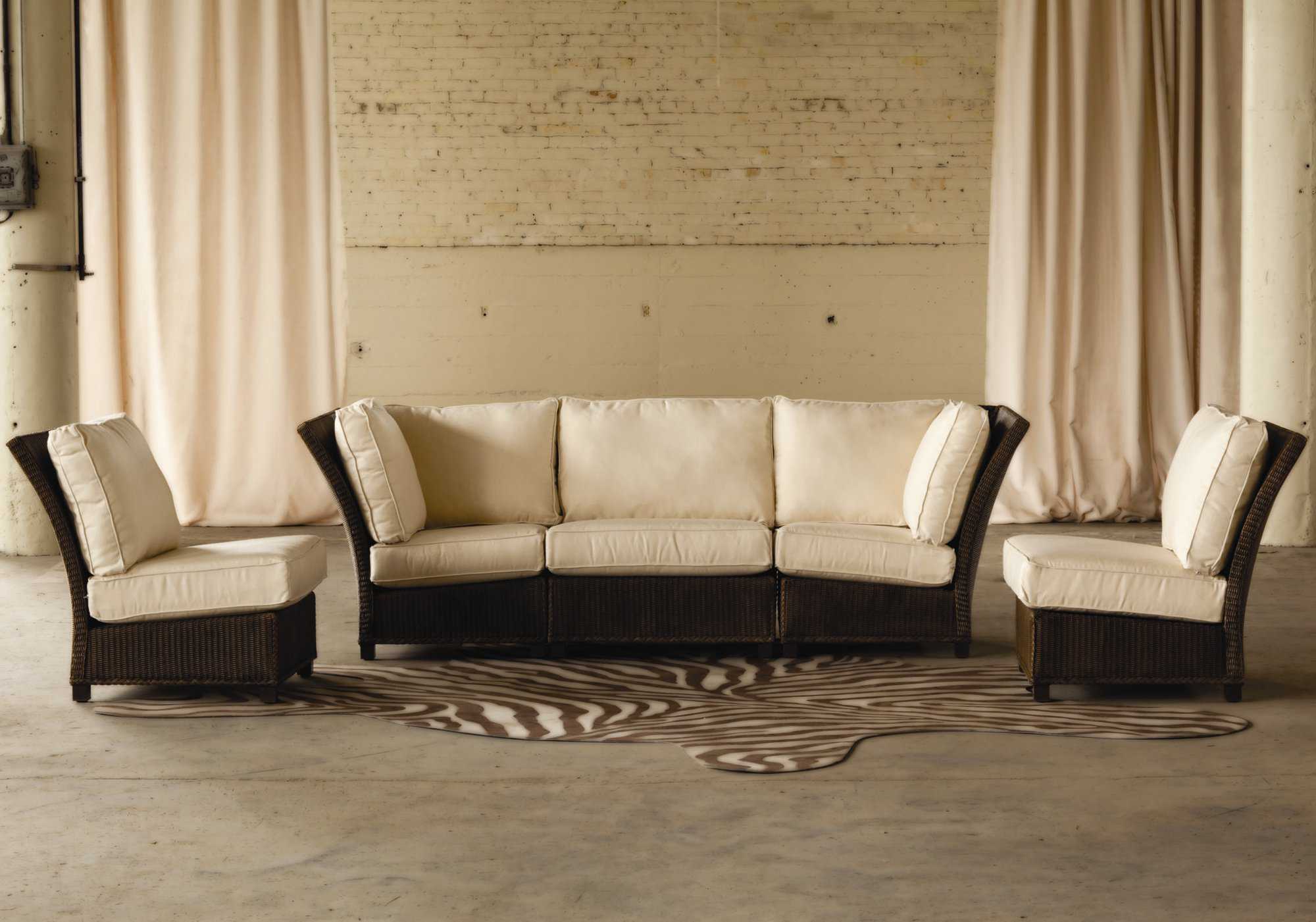 Lloyd Flanders Hamptons Wicker Outdoor Lounge Set