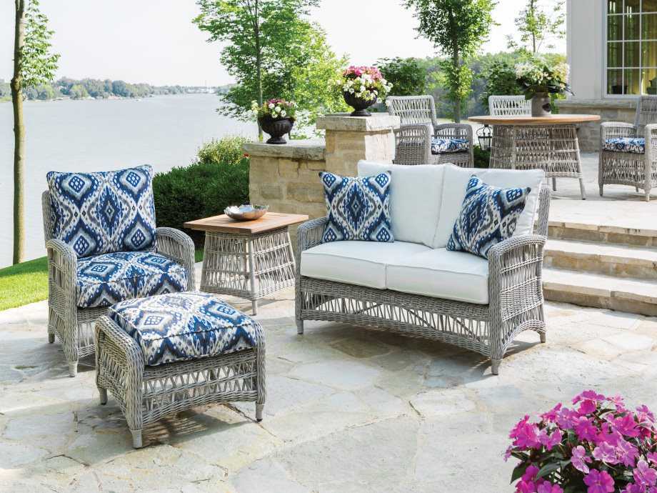 Lloyd Flanders Mackinac Wicker Outdoor Patio Lounge Set