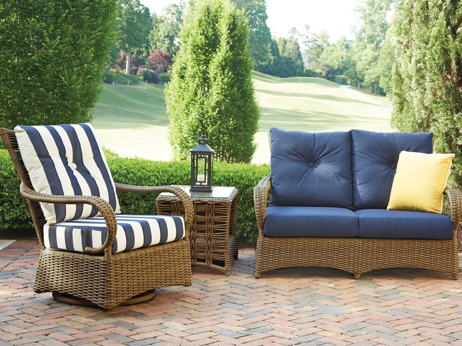 Lloyd Flanders Magnolia Wicker Outdoor Lounge Set