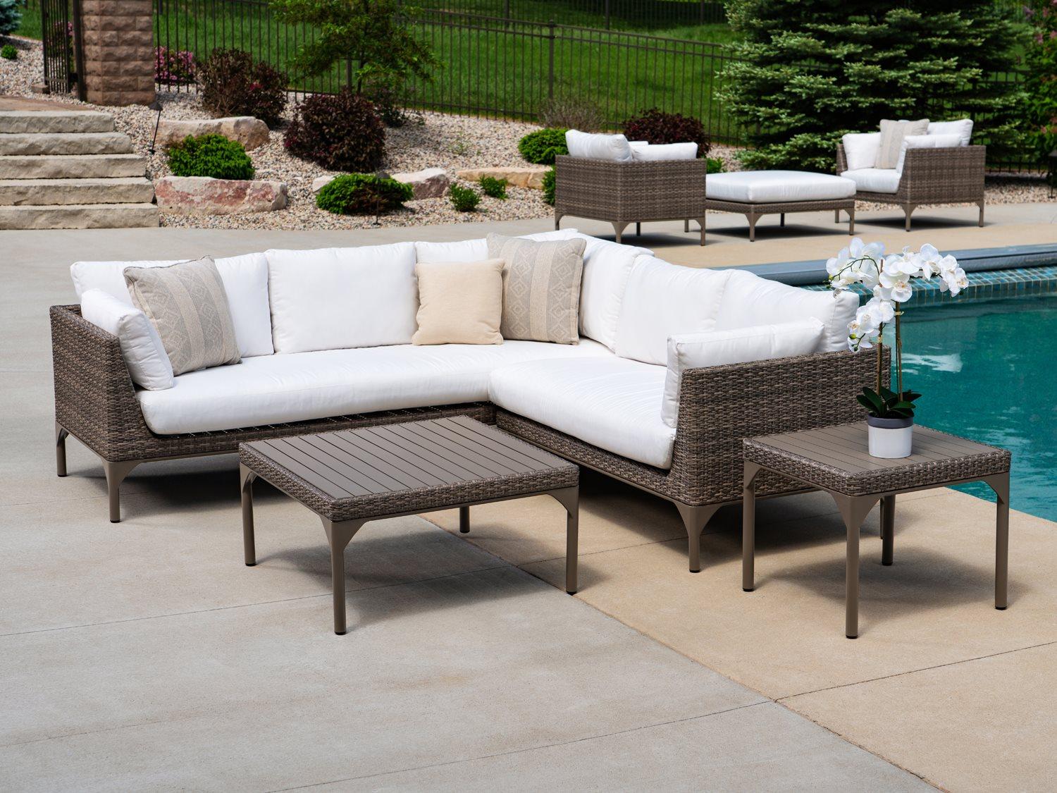 Lloyd Flanders Martinique Wicker Sectional Outdoor Patio Lounge Set