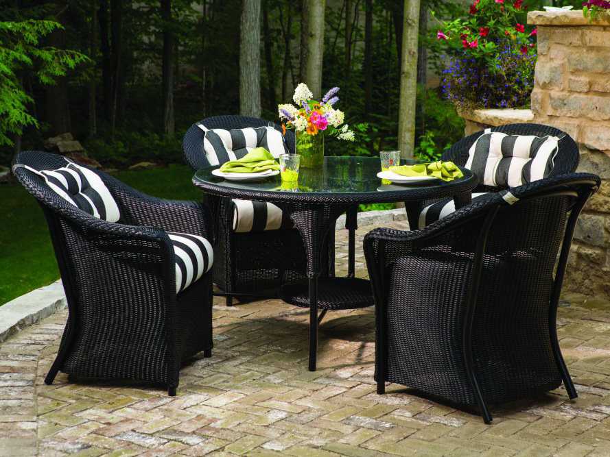 Lloyd Flanders Reflections Wicker Patio Dining Set