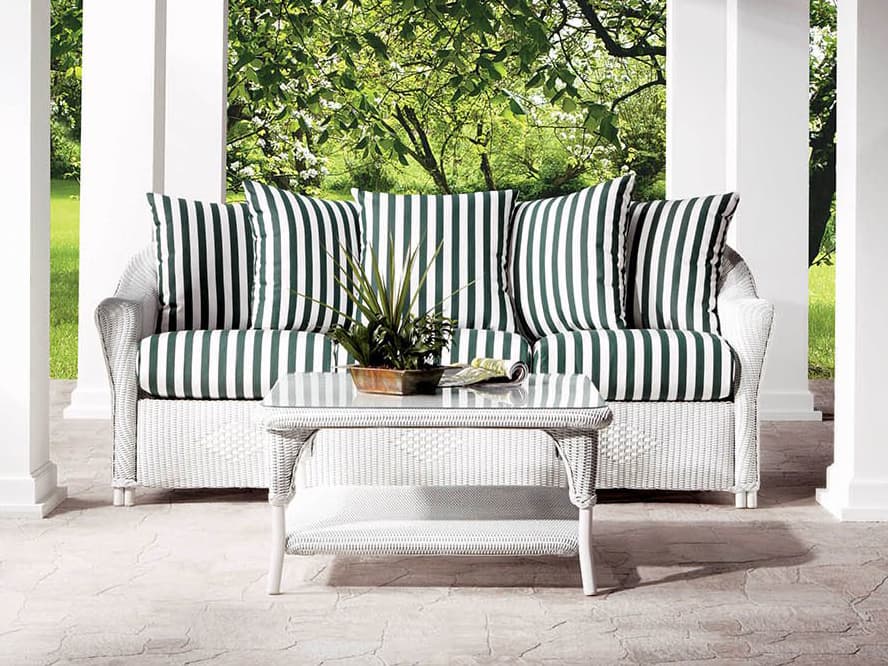 Lloyd Flanders Reflections Wicker Outdoor Lounge Set