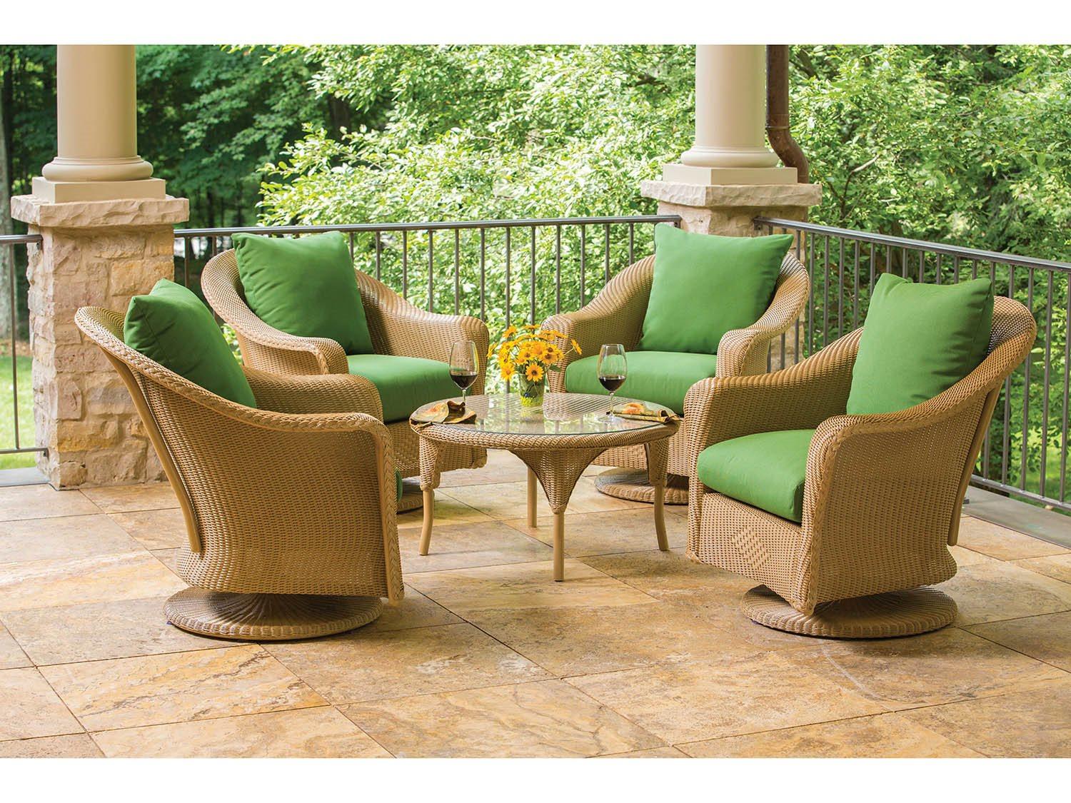 Lloyd Flanders Reflections Wicker Outdoor Lounge Set