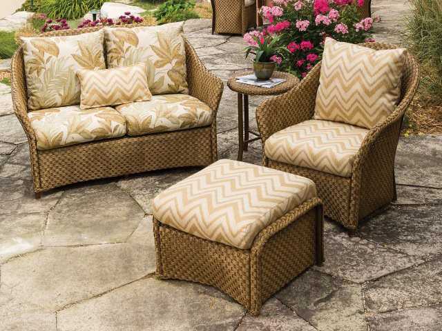 Lloyd Flanders Weekend Wicker Outdoor Lounge Set