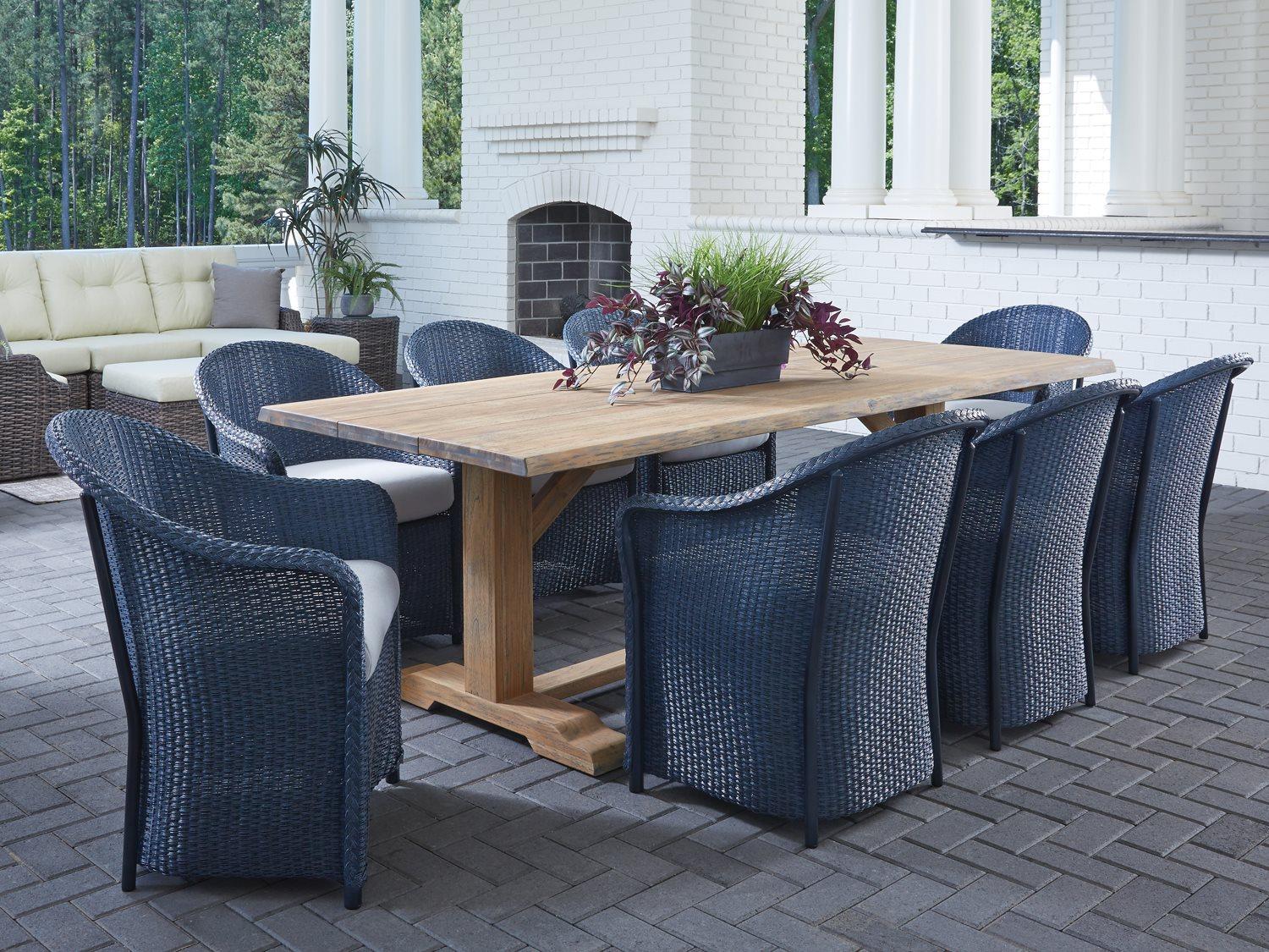 Lloyd Flanders Weekend Retreat Wicker Patio Dining Set