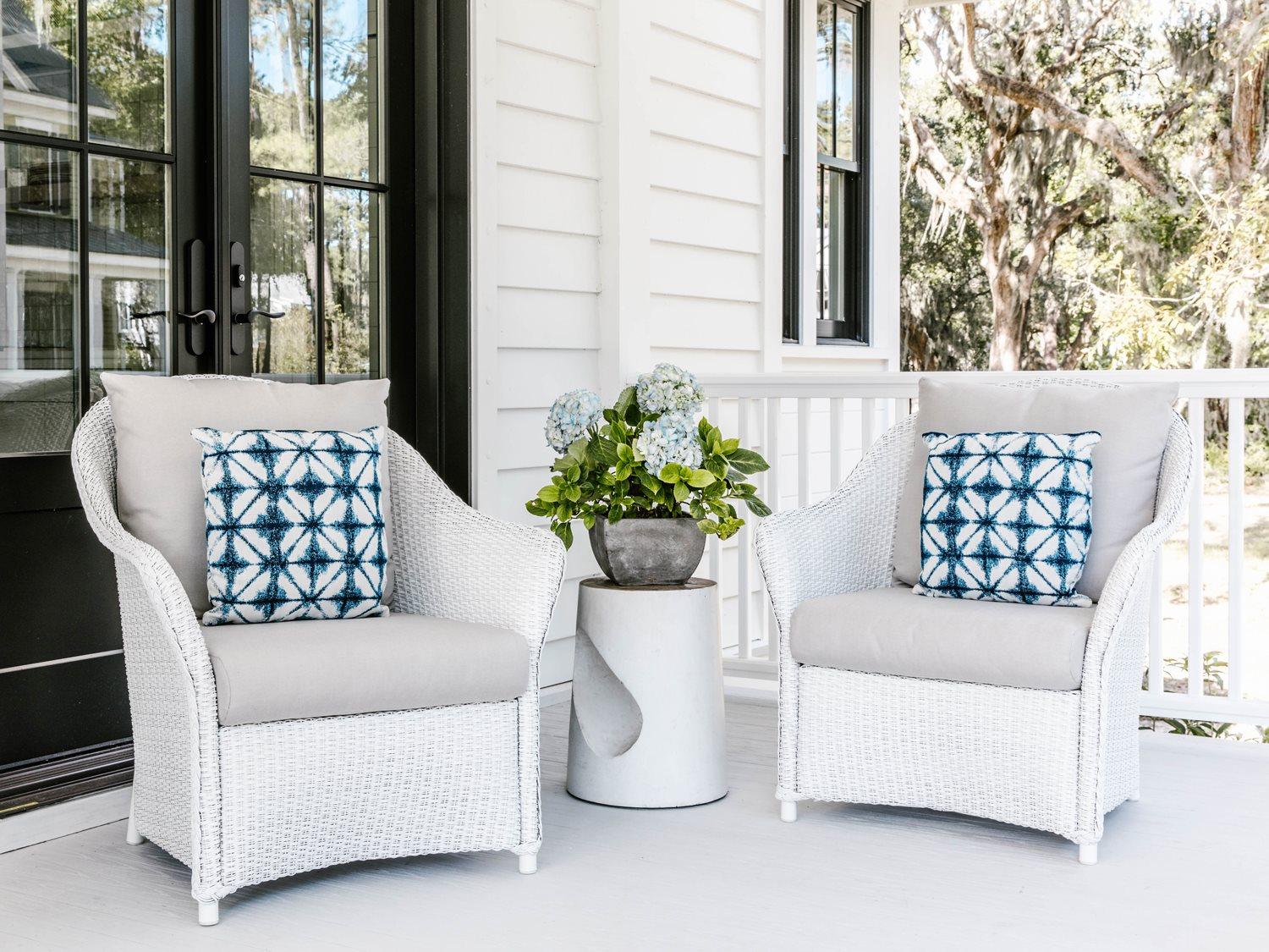 Lloyd Flanders Weekend Retreat Wicker Outdoor Patio Lounge Set