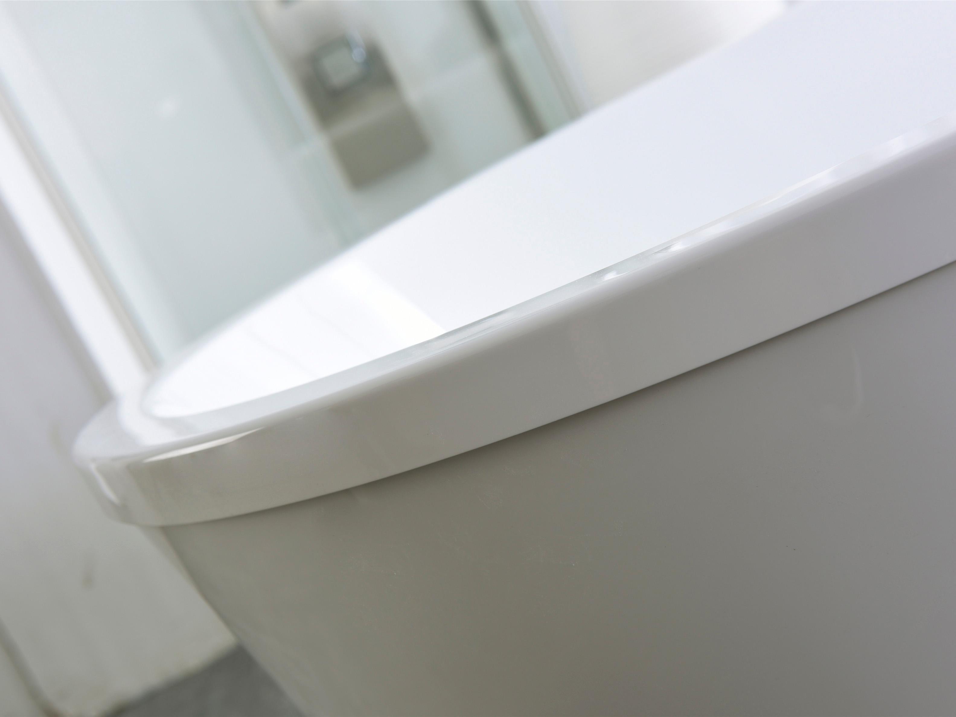 Legion Furniture We Bathtub