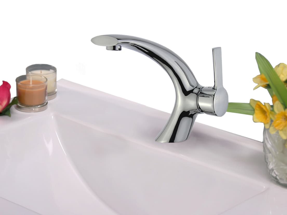 Legion Furniture Zl Faucet In Polished Chrome