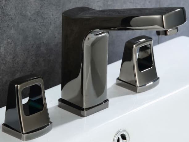 Legion Furniture Zy Faucet In Glossy Black