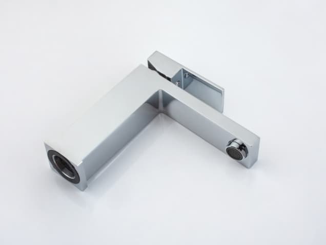 Legion Furniture Zy Faucet