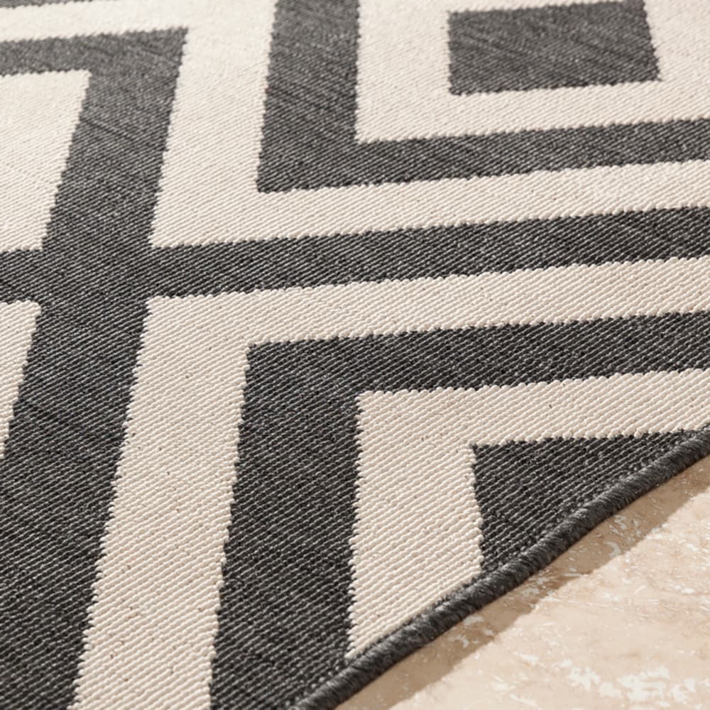 Livabliss by Surya Alfresco Geometric Area Rug
