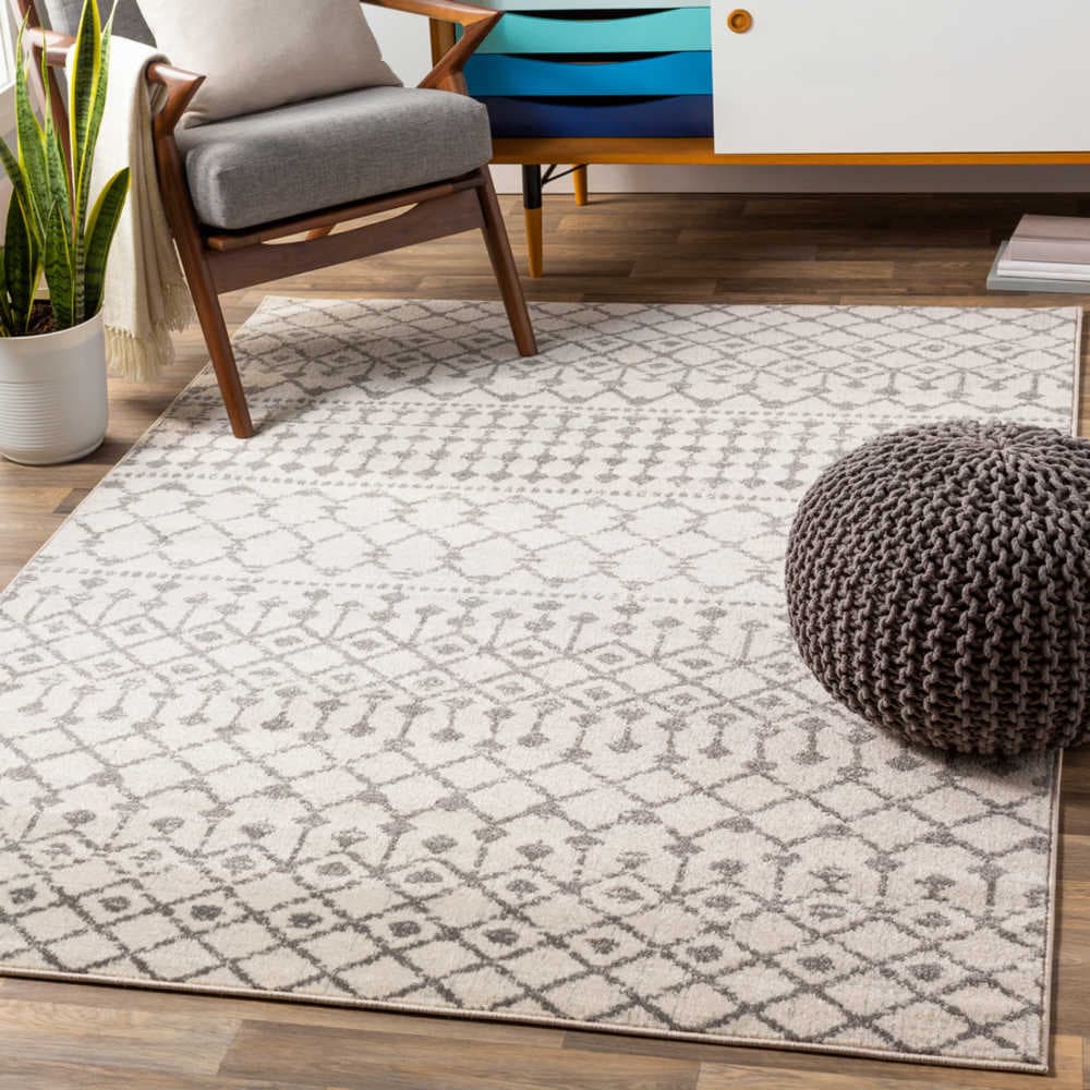 Livabliss by Surya Chester Geometric Area Rug