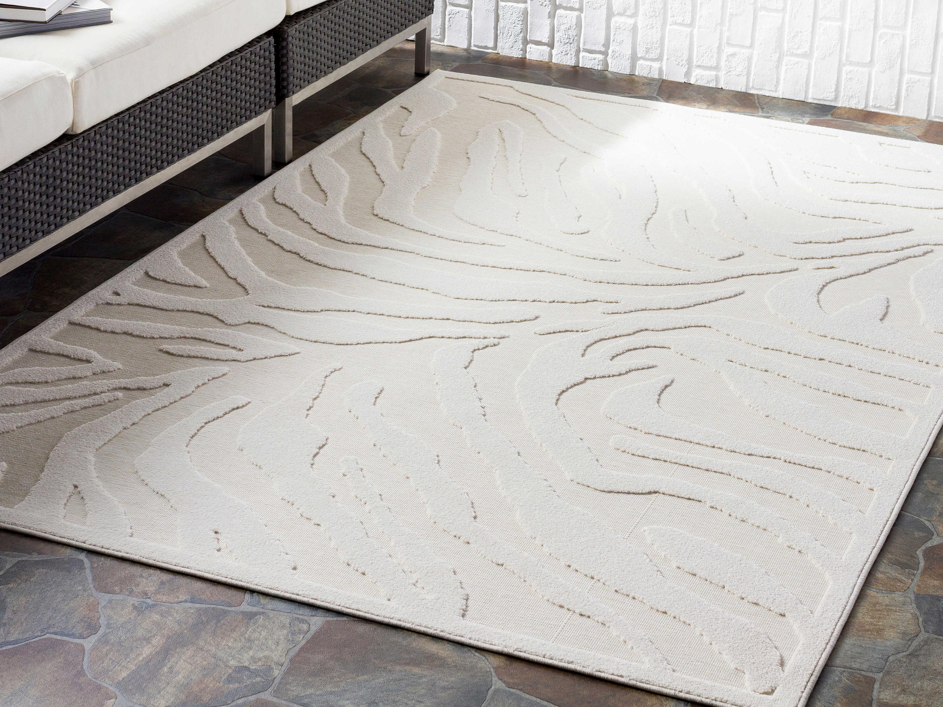 Livabliss by Surya Greenwich Animal Prints Area Rug