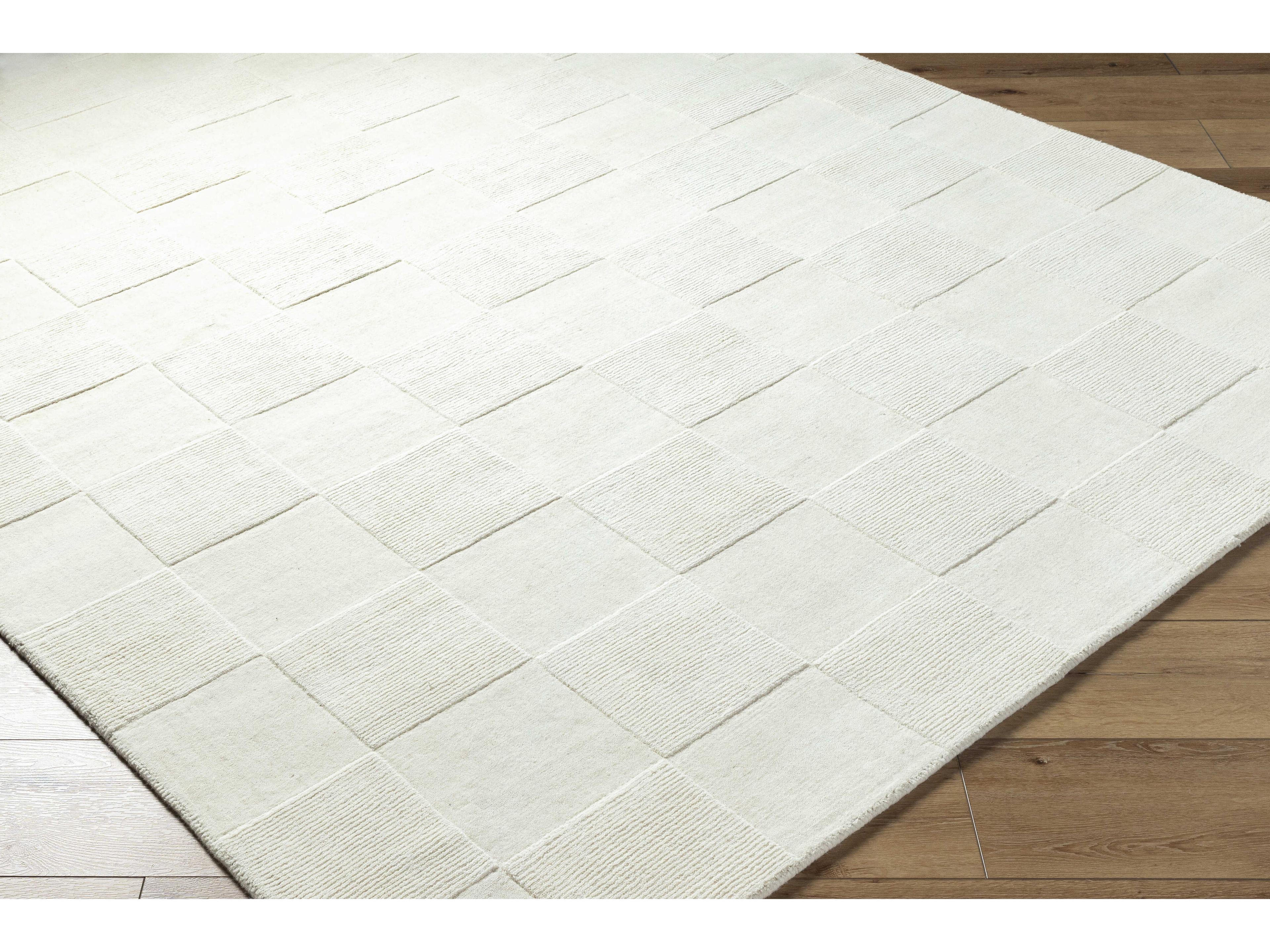 Livabliss by Surya Mystique Geometric Area Rug
