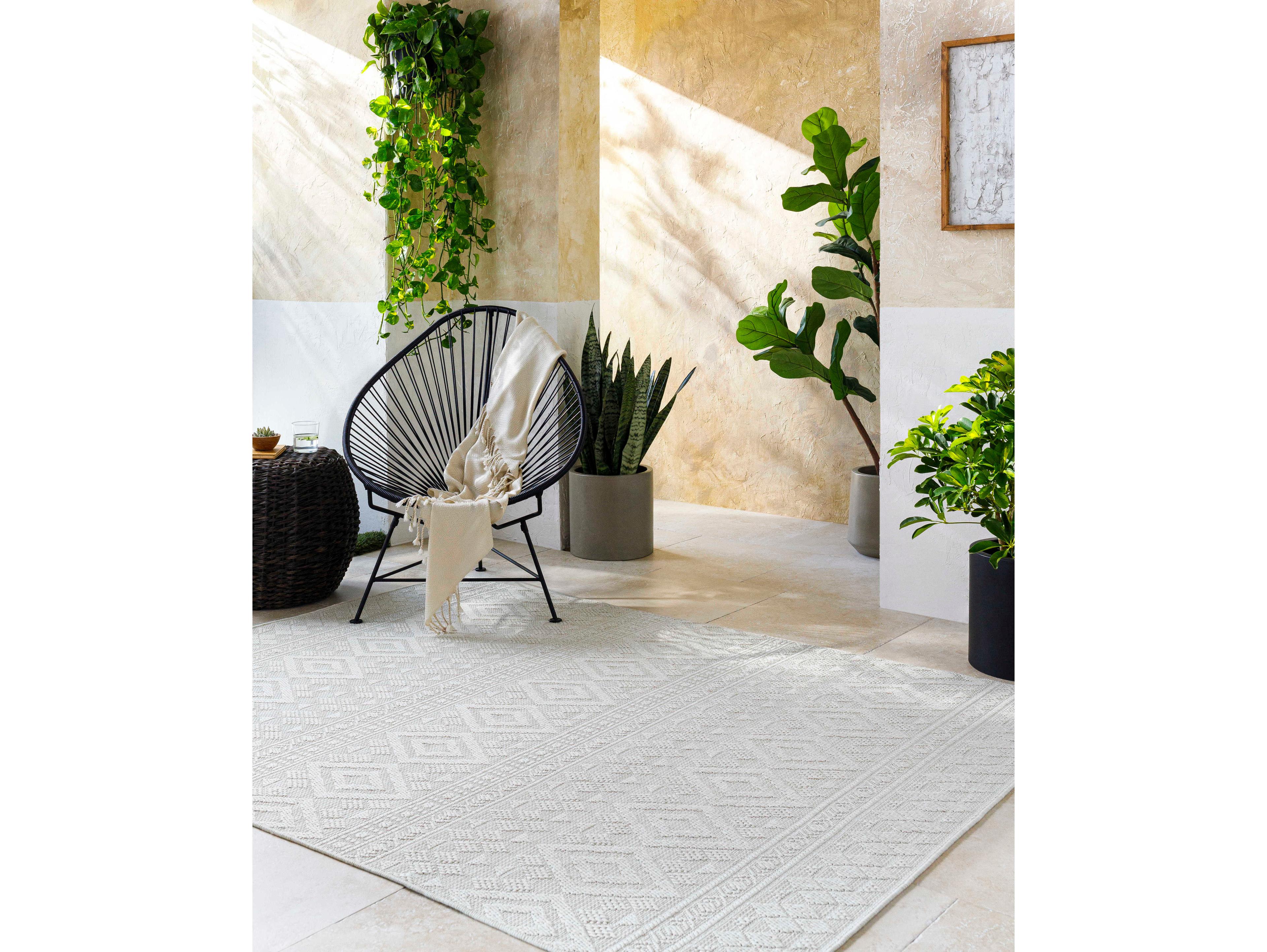 Livabliss by Surya Sandra Geometric Area Rug