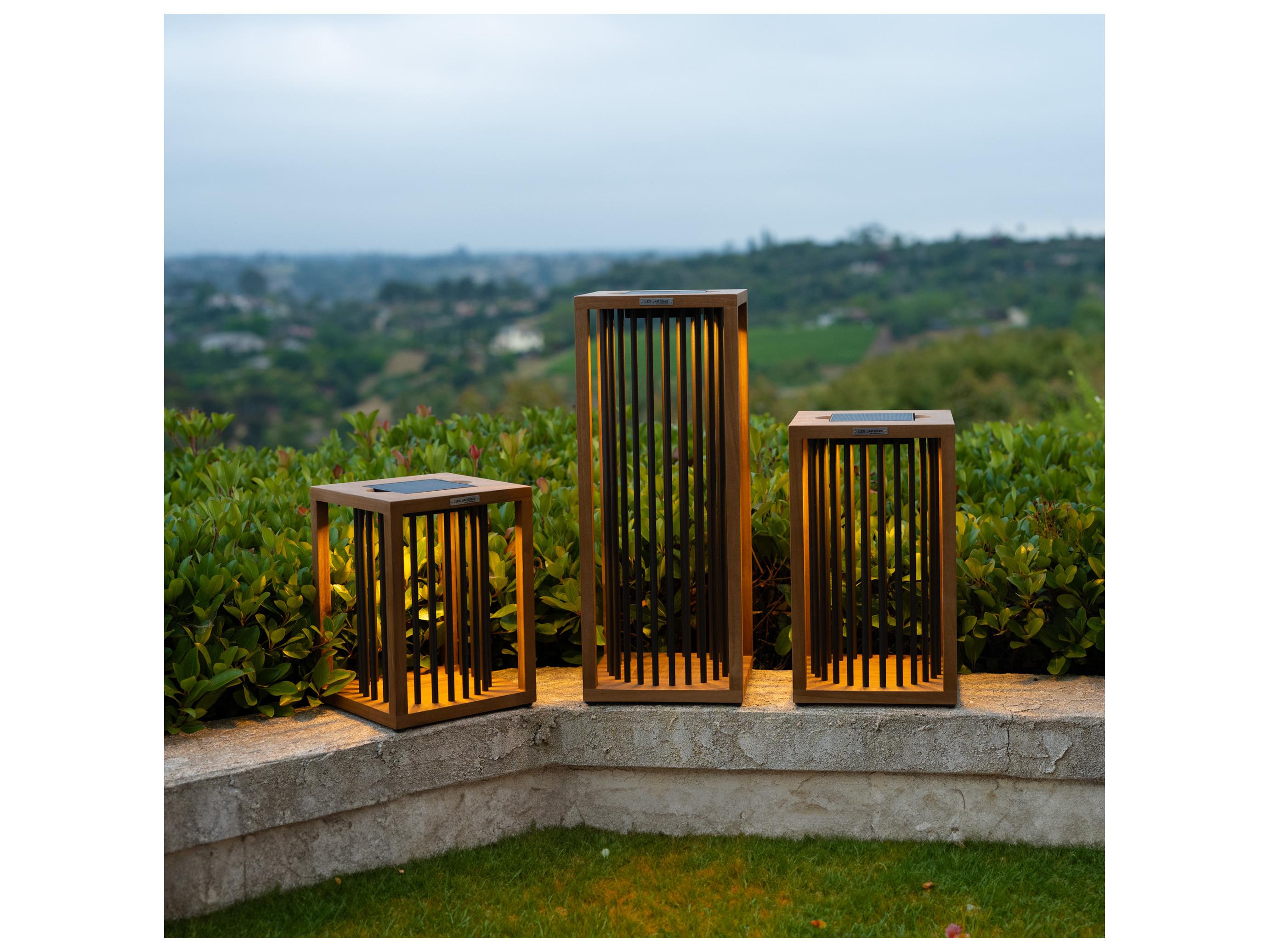 Les Jardins Akin 10-Light Outdoor Lamp