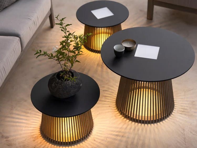 Les Jardins Halo 10-Light Outdoor Floor Light