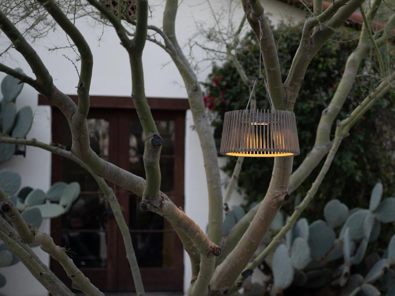 Les Jardins Muse 10-Light Outdoor Hanging Light