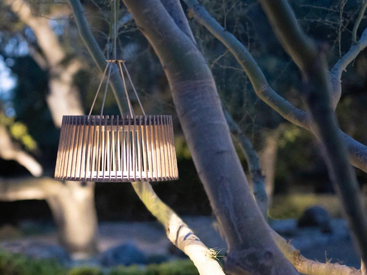 Les Jardins Muse 10-Light Outdoor Hanging Light