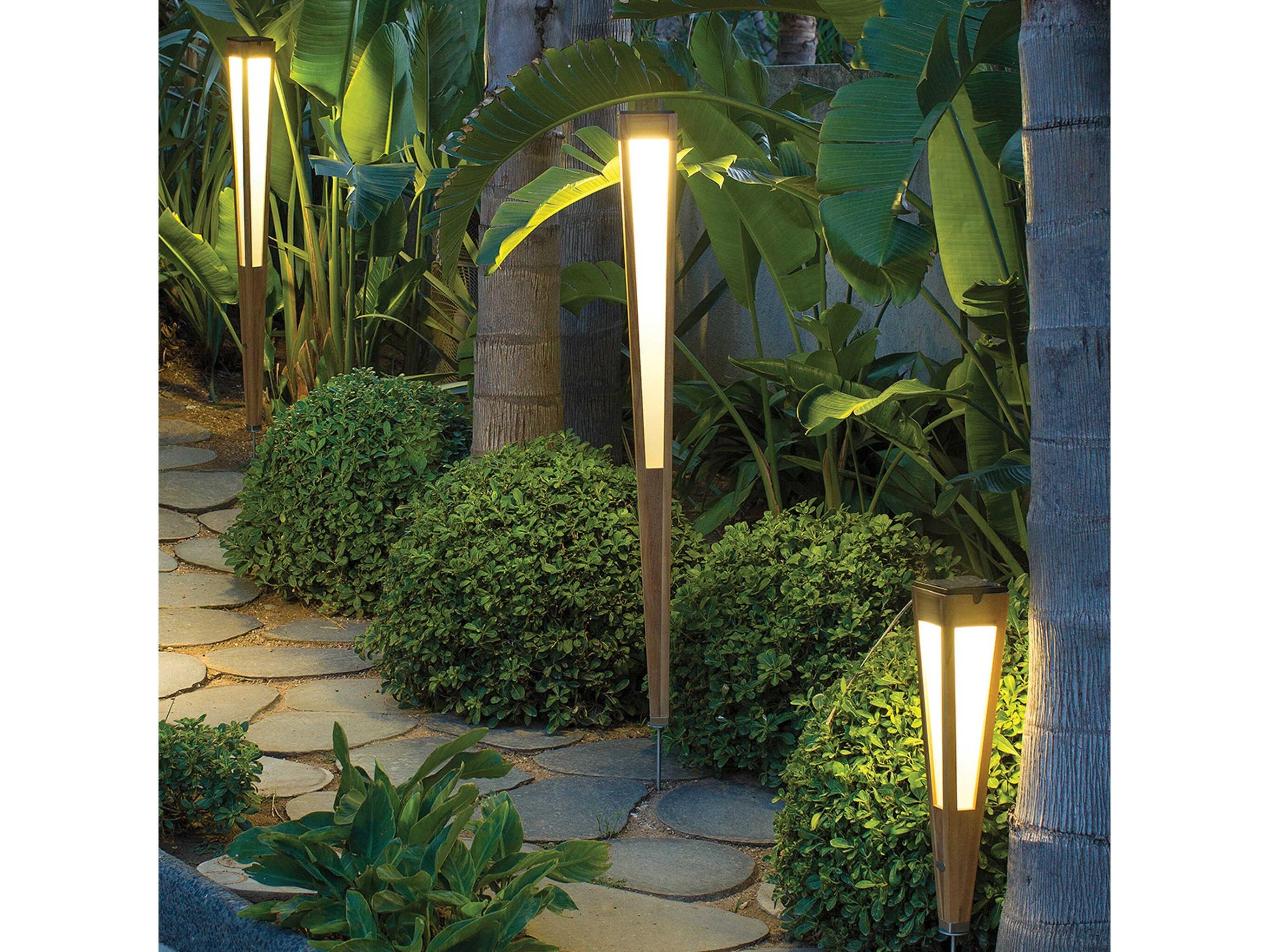 Les Jardins Lanai 10-Light Outdoor Path Light