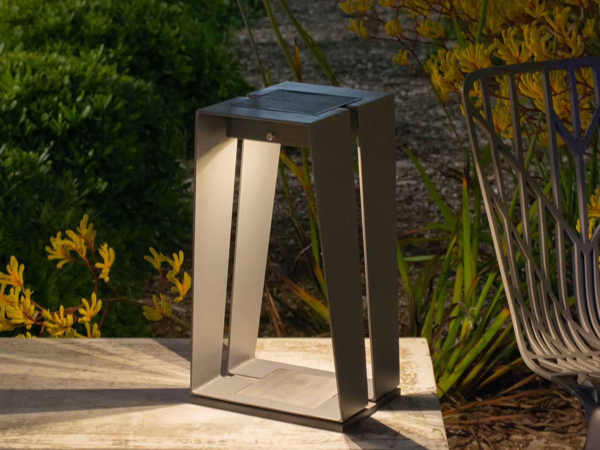 Les Jardins Skaal 10-Light Outdoor Lamp