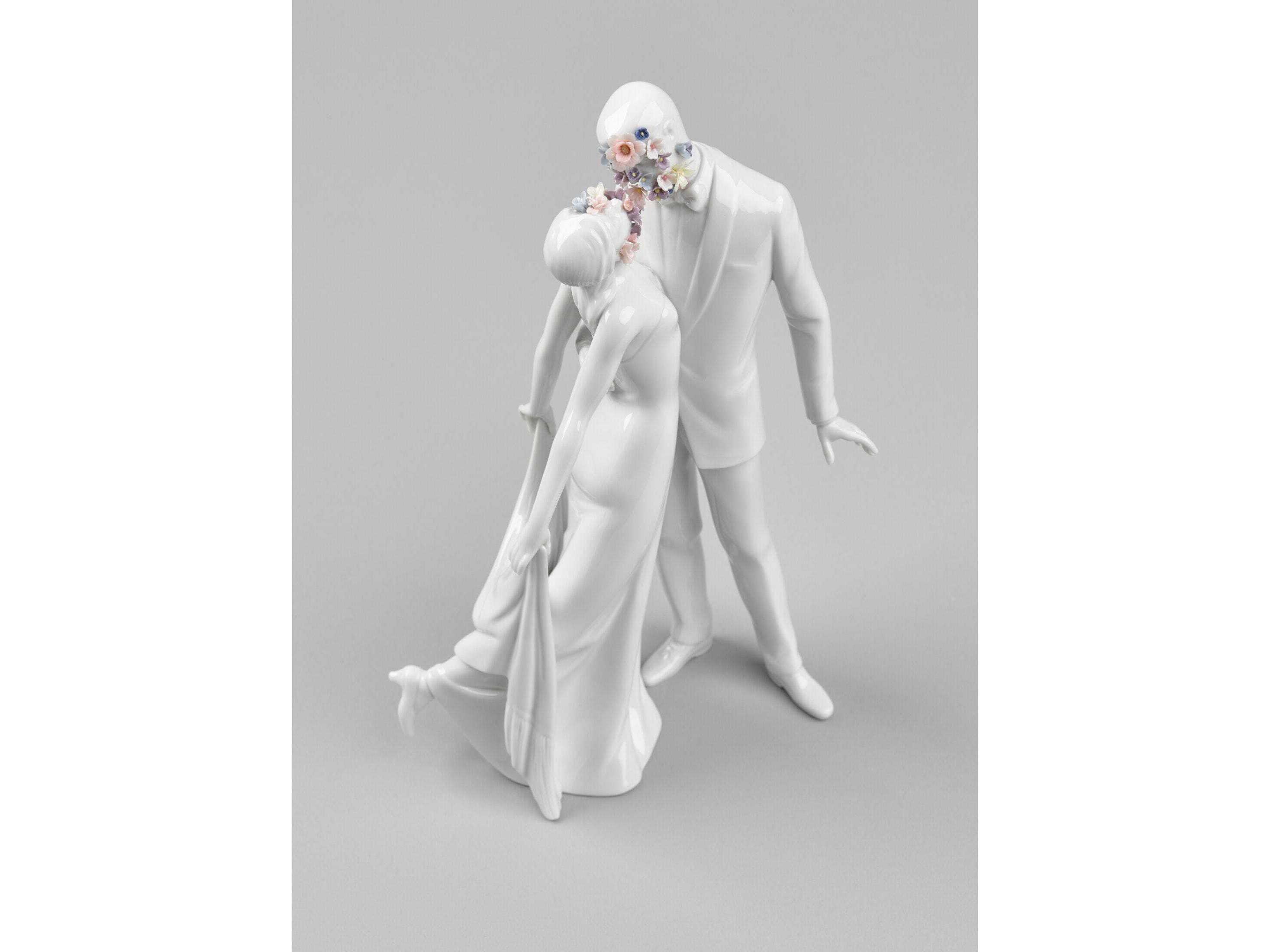 Lladro Love-I Blossoms Sculpture