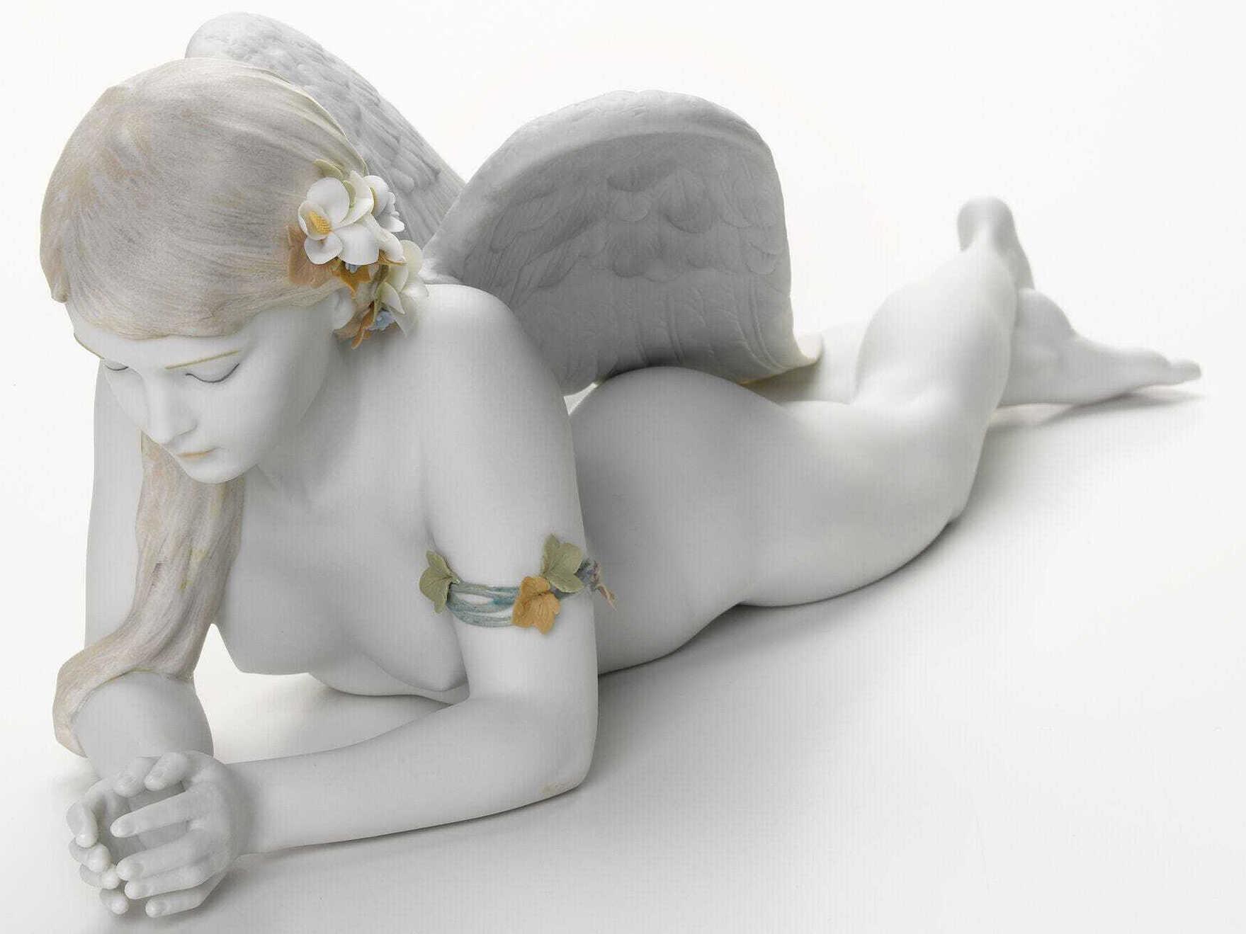 Lladro Precious Angel Figurine