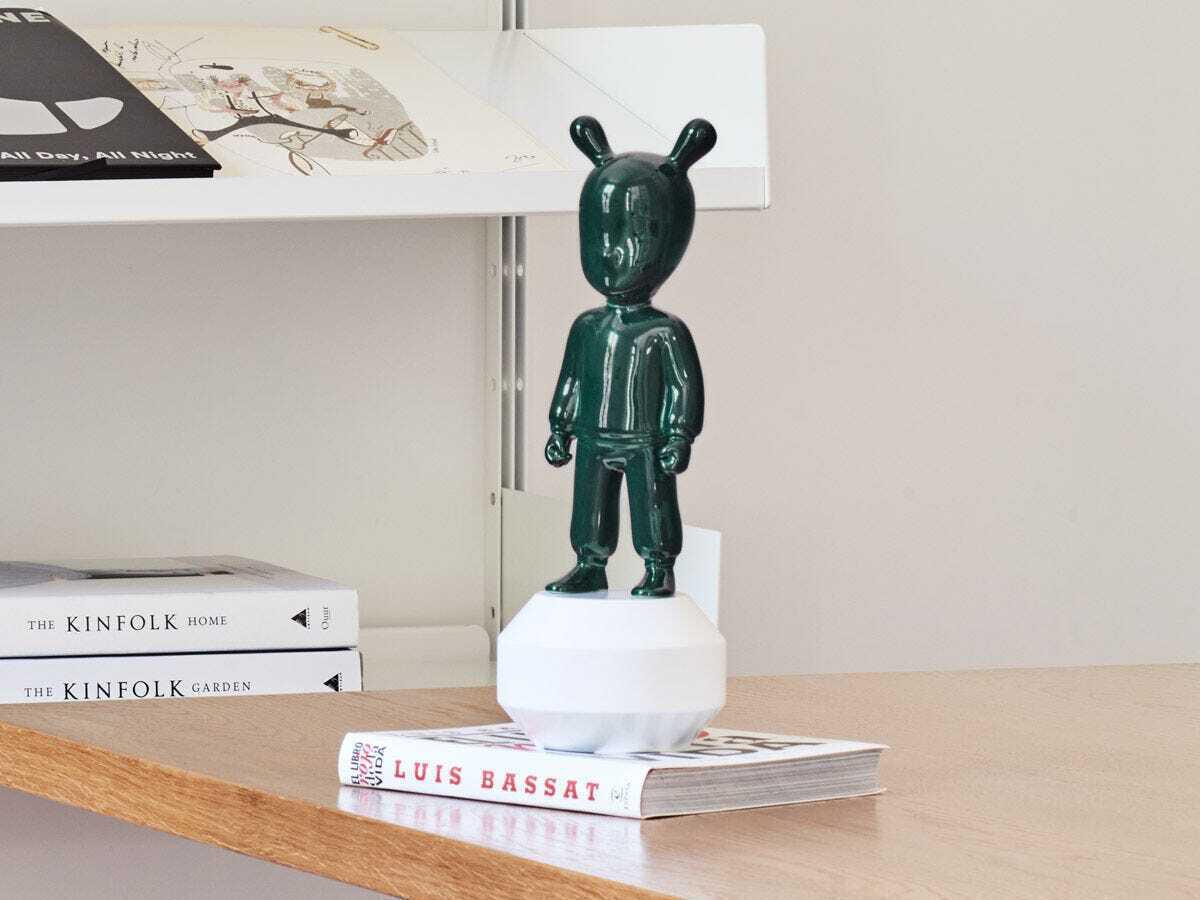 Lladro The Dark Green Guest Sculpture