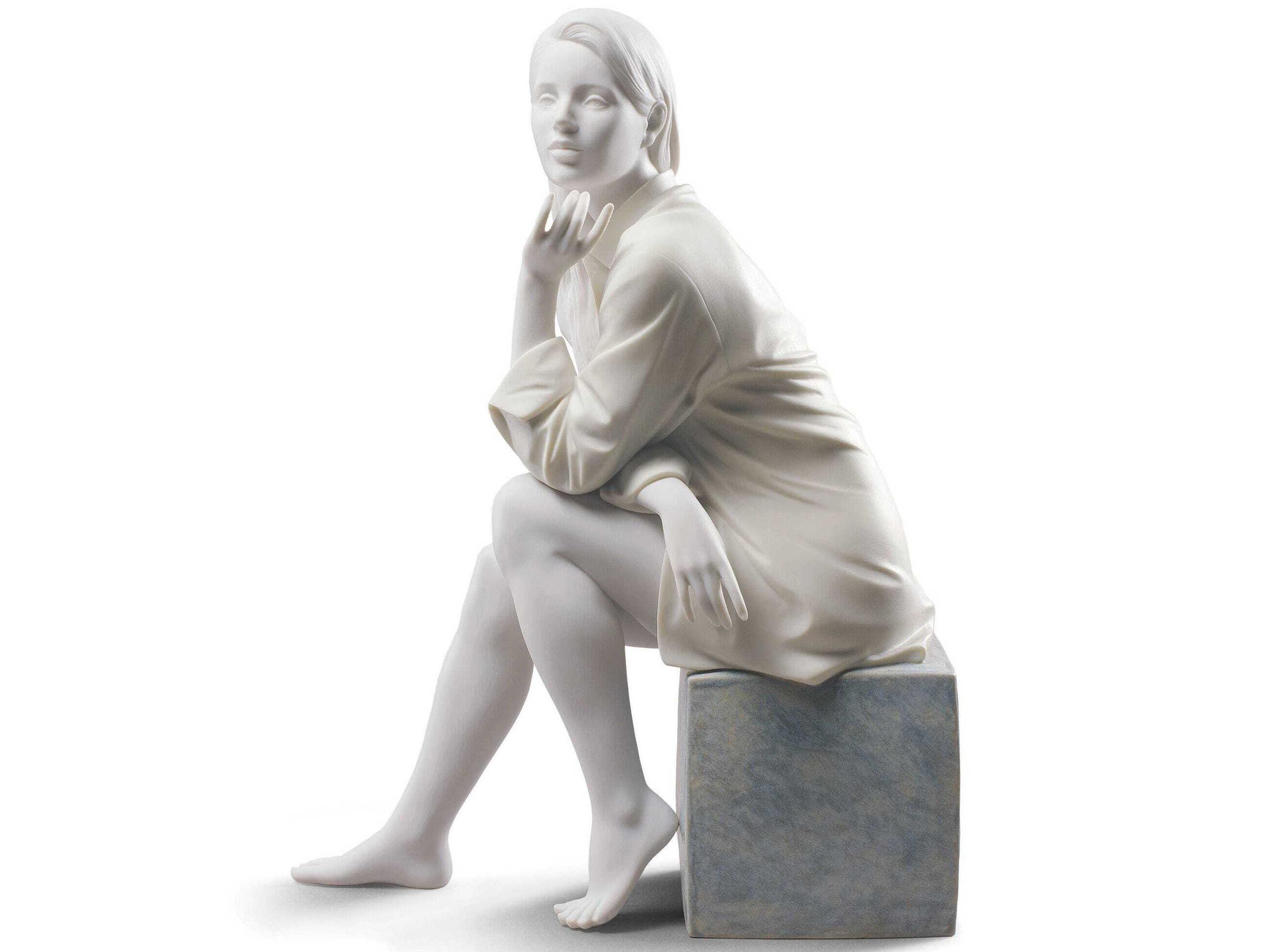 Lladro In My Thoughts Woman Figurine