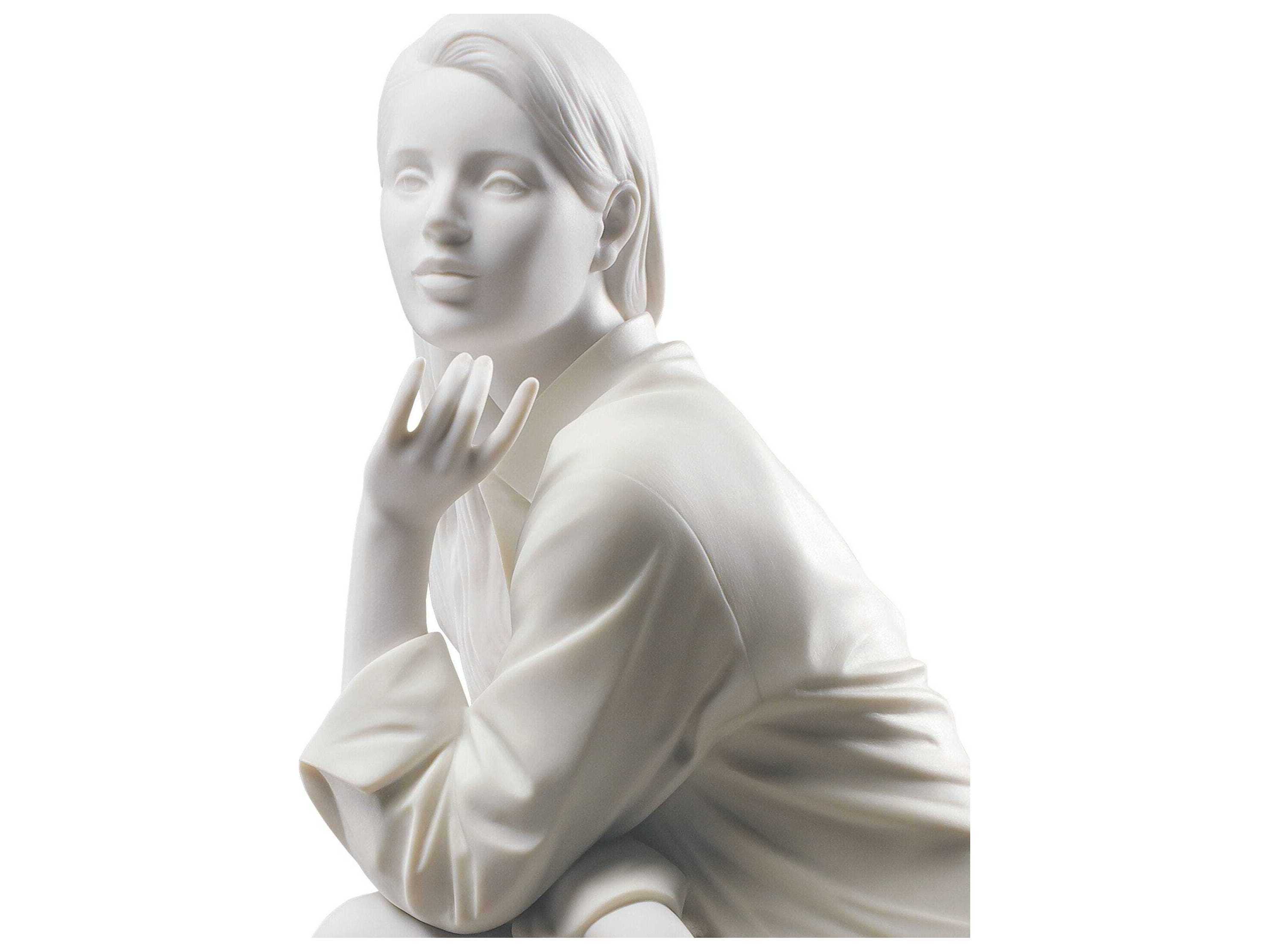 Lladro In My Thoughts Woman Figurine