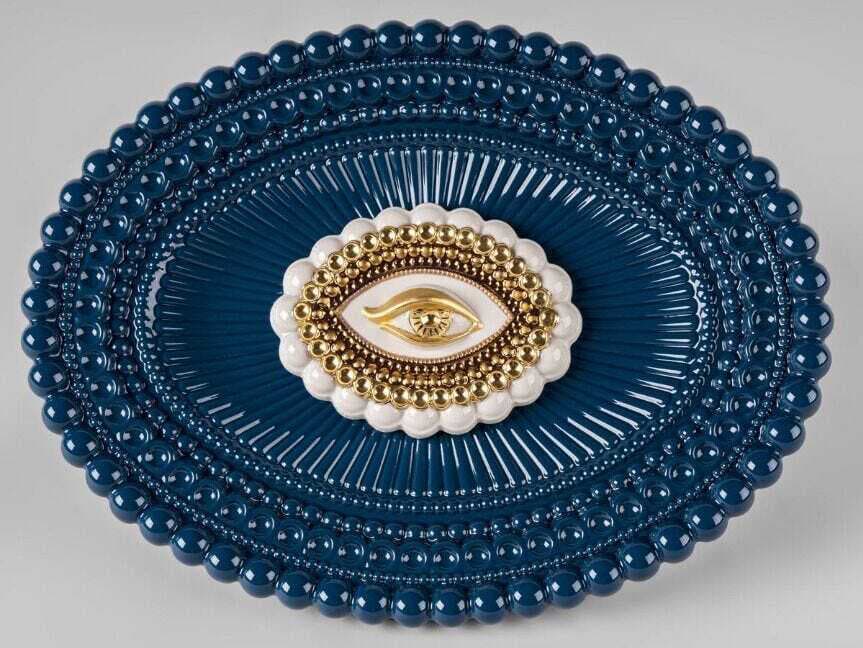 Lladro Lover's Eyes Tray