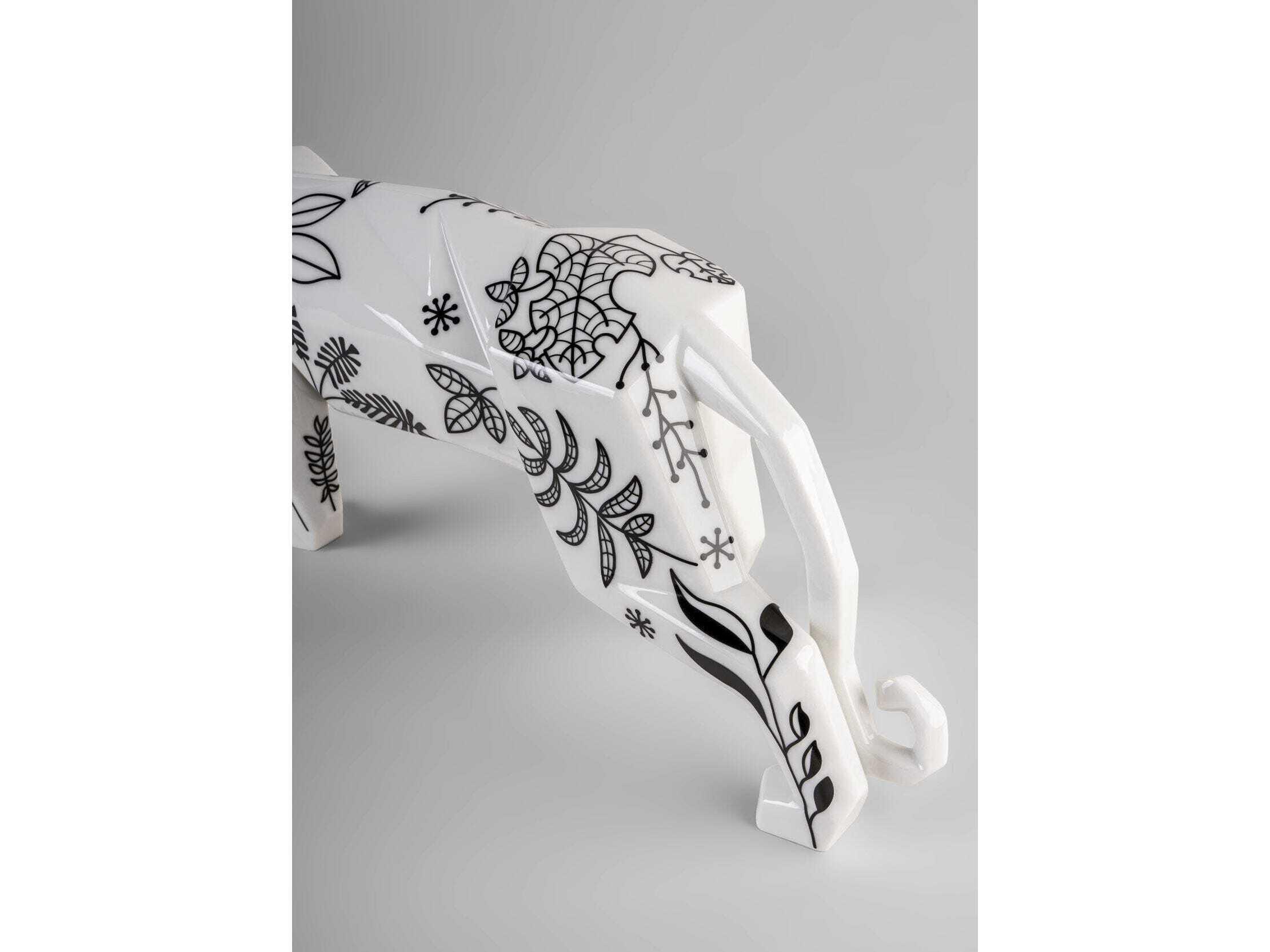 Lladro Matte Black Jungle Panther