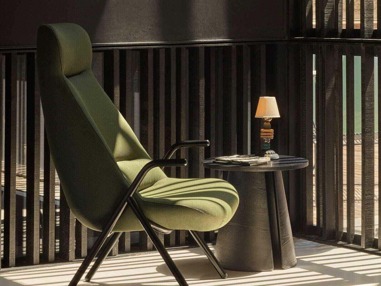 Lladro Firefly Grey Gold Black Table Lamp