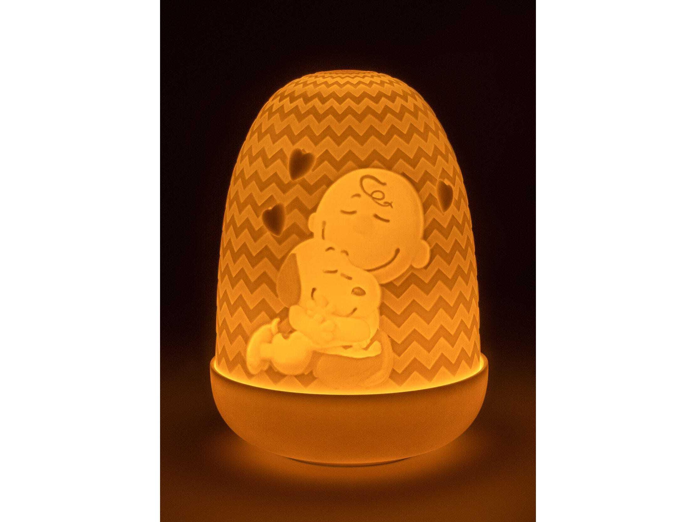 Lladro Snoopy Dome White Table Lamp