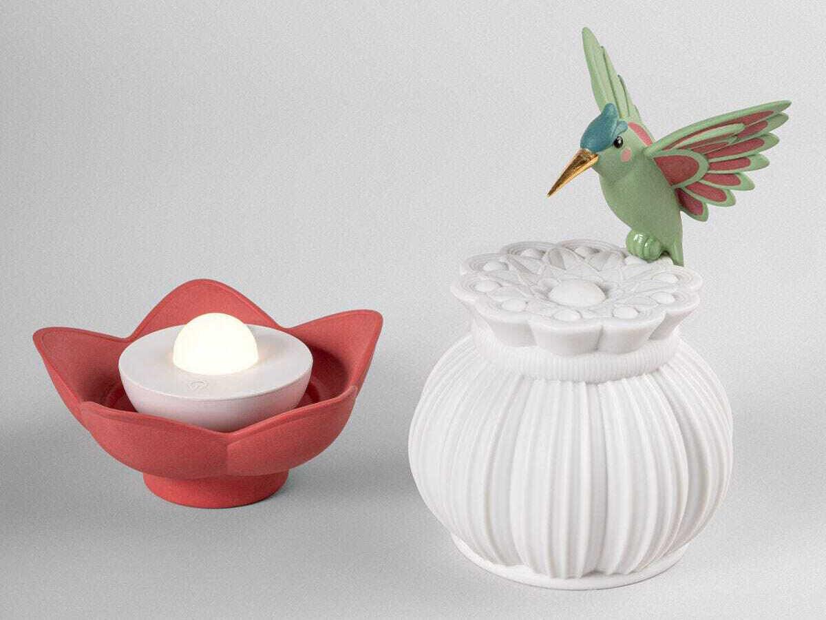 Lladro Utopical White Table Lamp